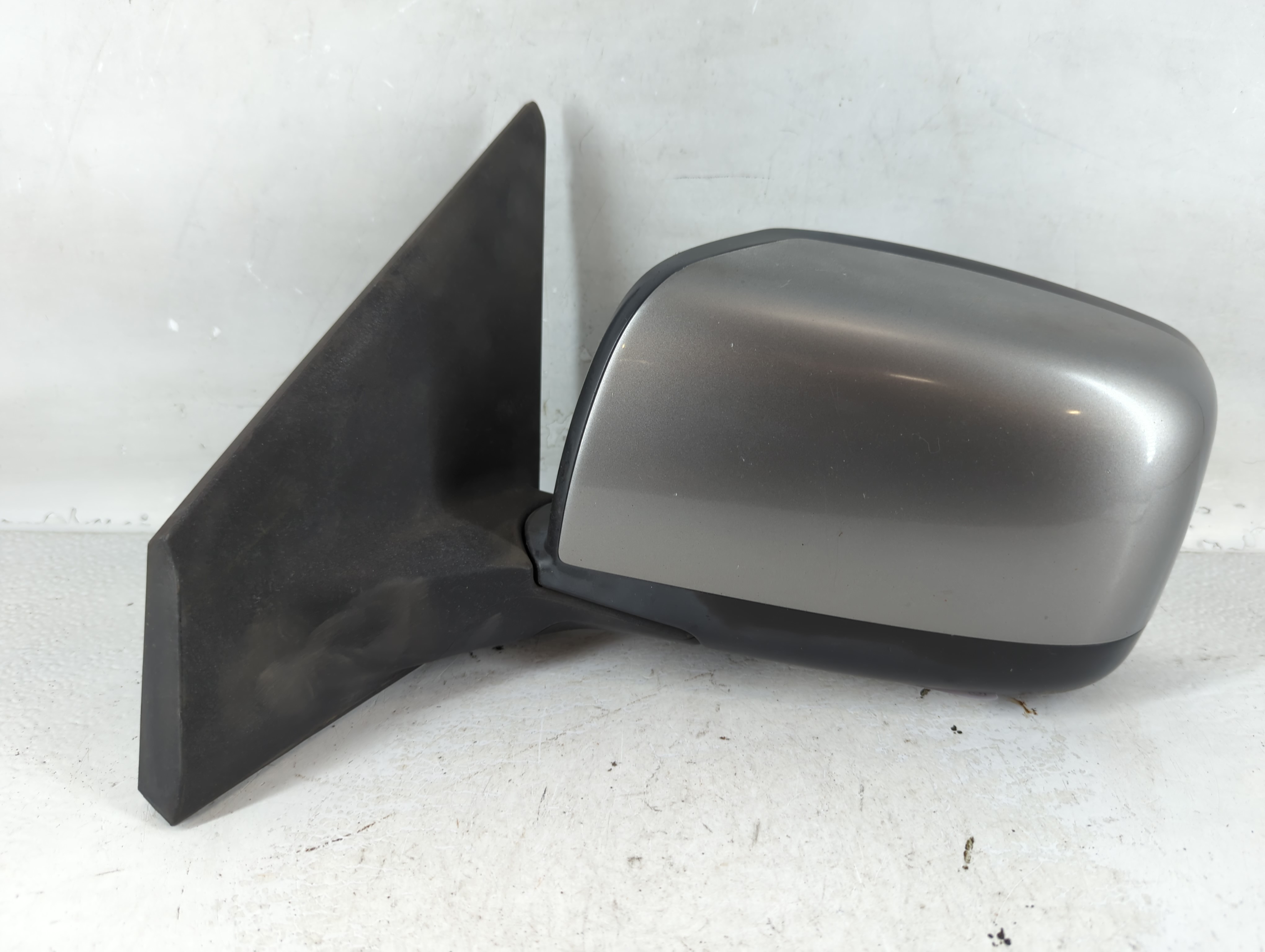 2008-2015 Nissan Rogue Driver Left Side View Power Door Mirror Grey 812258 - Oemusedautoparts1.com