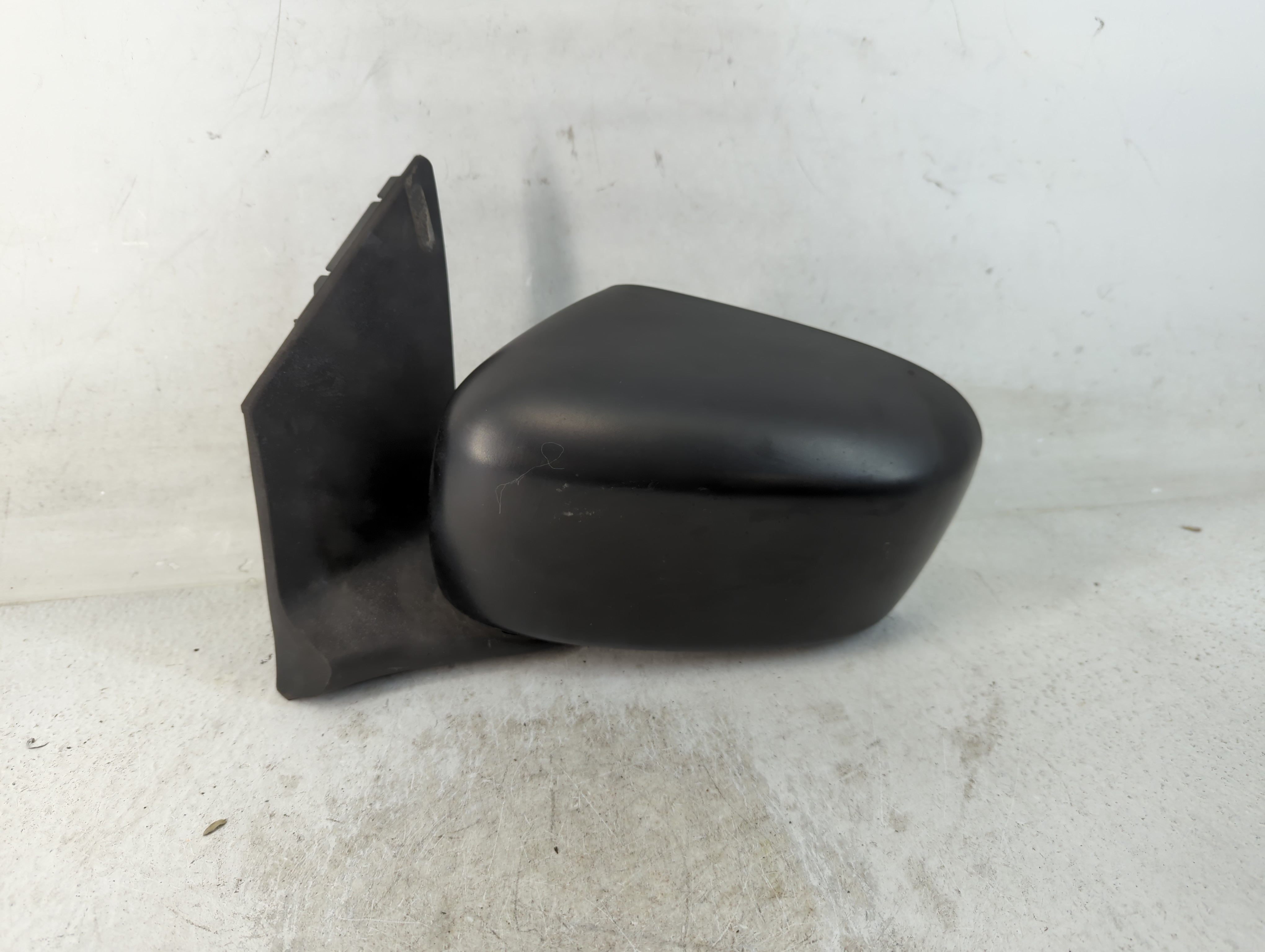 2005-2010 Honda Odyssey Driver Left Side View Power Door Mirror Black 812341 - Oemusedautoparts1.com