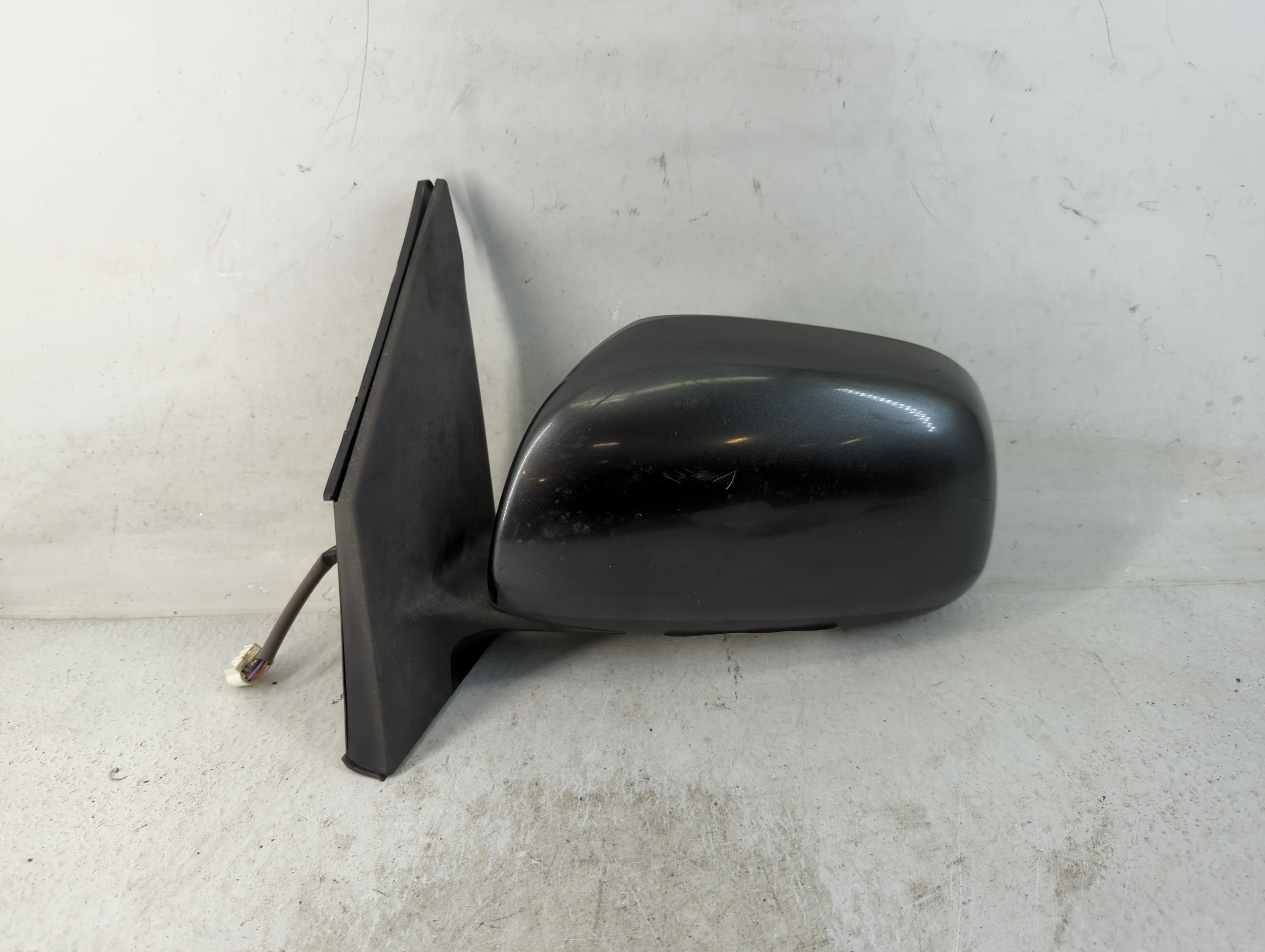 2006-2008 Toyota Rav4 Driver Left Side View Power Door Mirror Black 812343 - Oemusedautoparts1.com