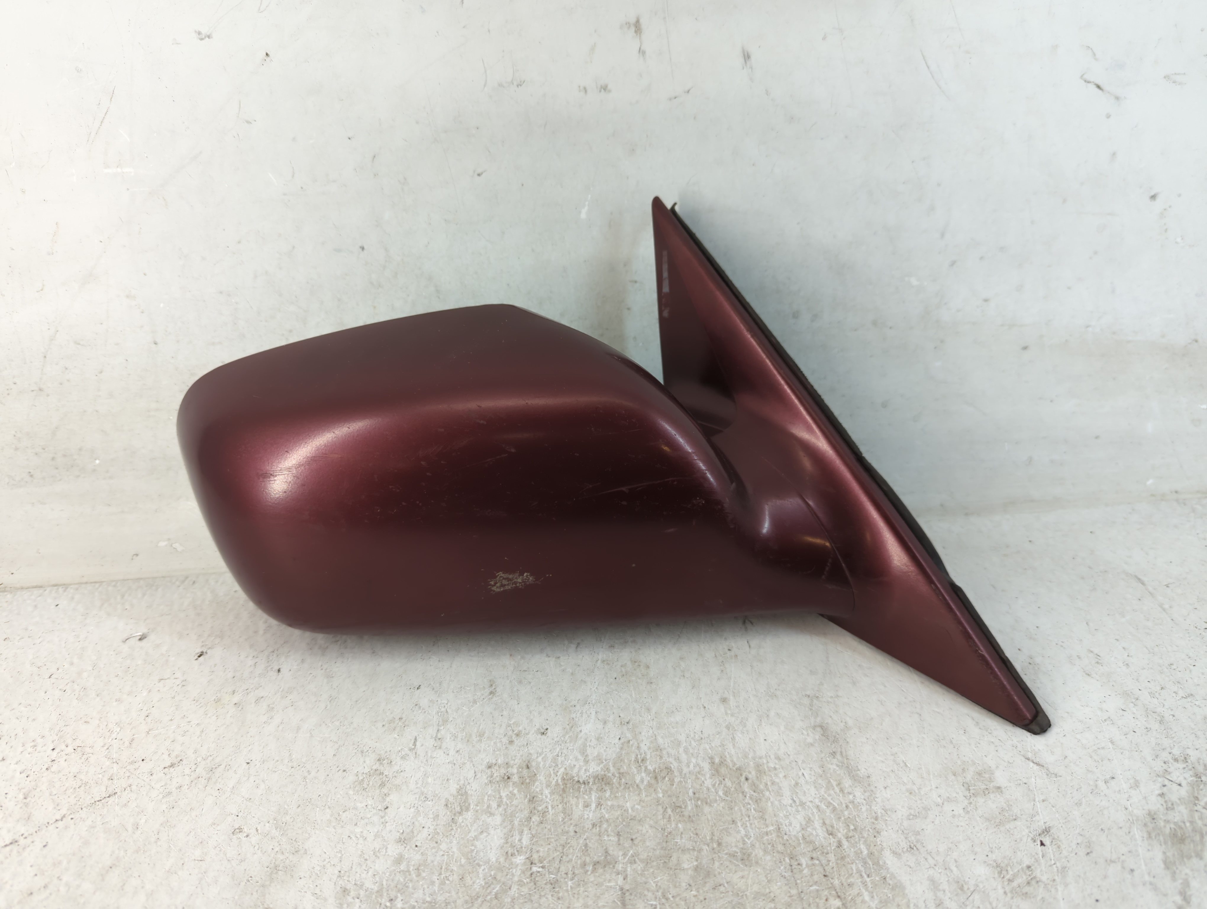 2002-2006 Toyota Camry Passenger Right Side View Power Door Mirror Red 812349 - Oemusedautoparts1.com