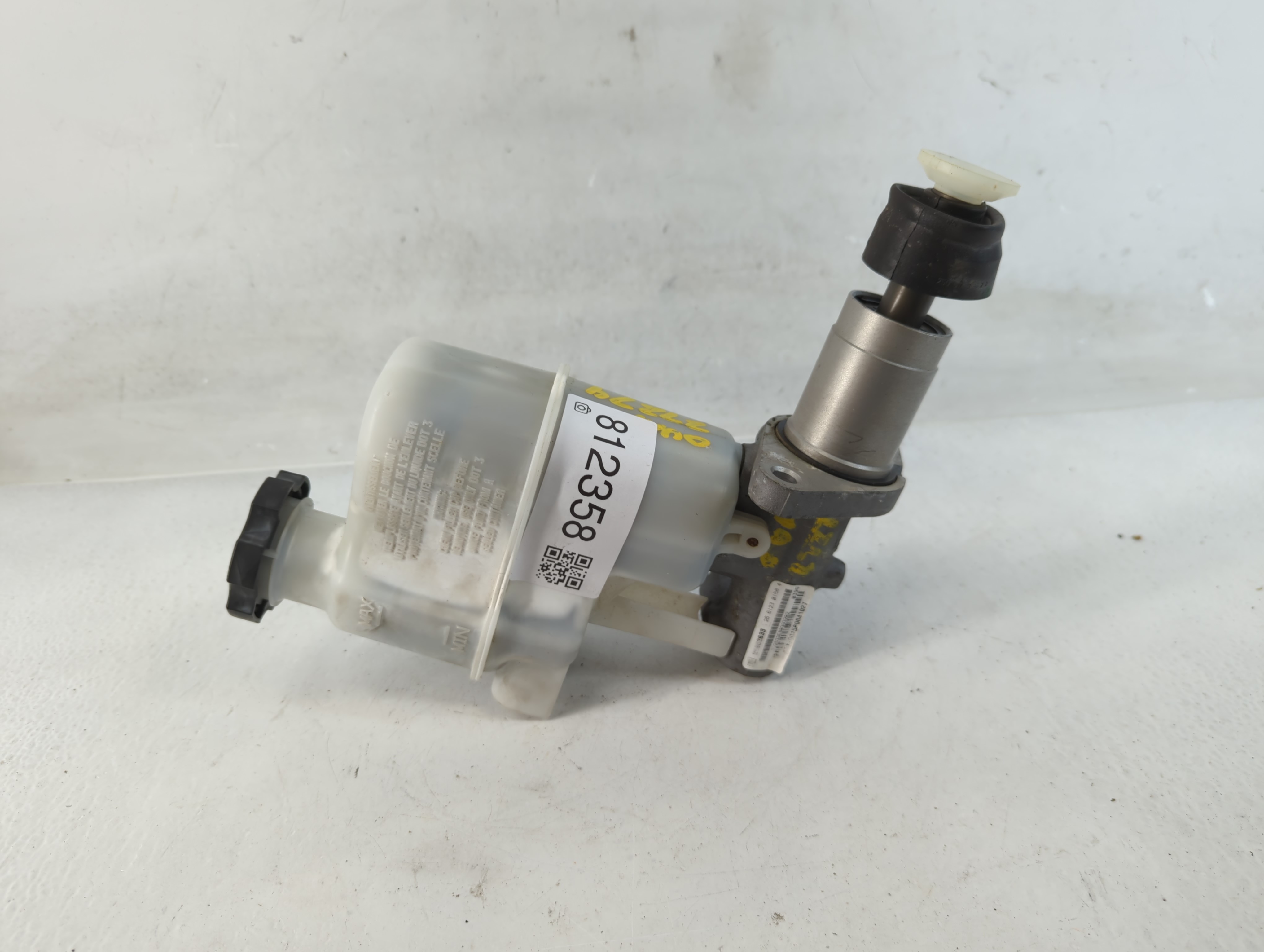 2008-2008 Pontiac G6 Brake Master Cylinder 812358 - Oemusedautoparts1.com