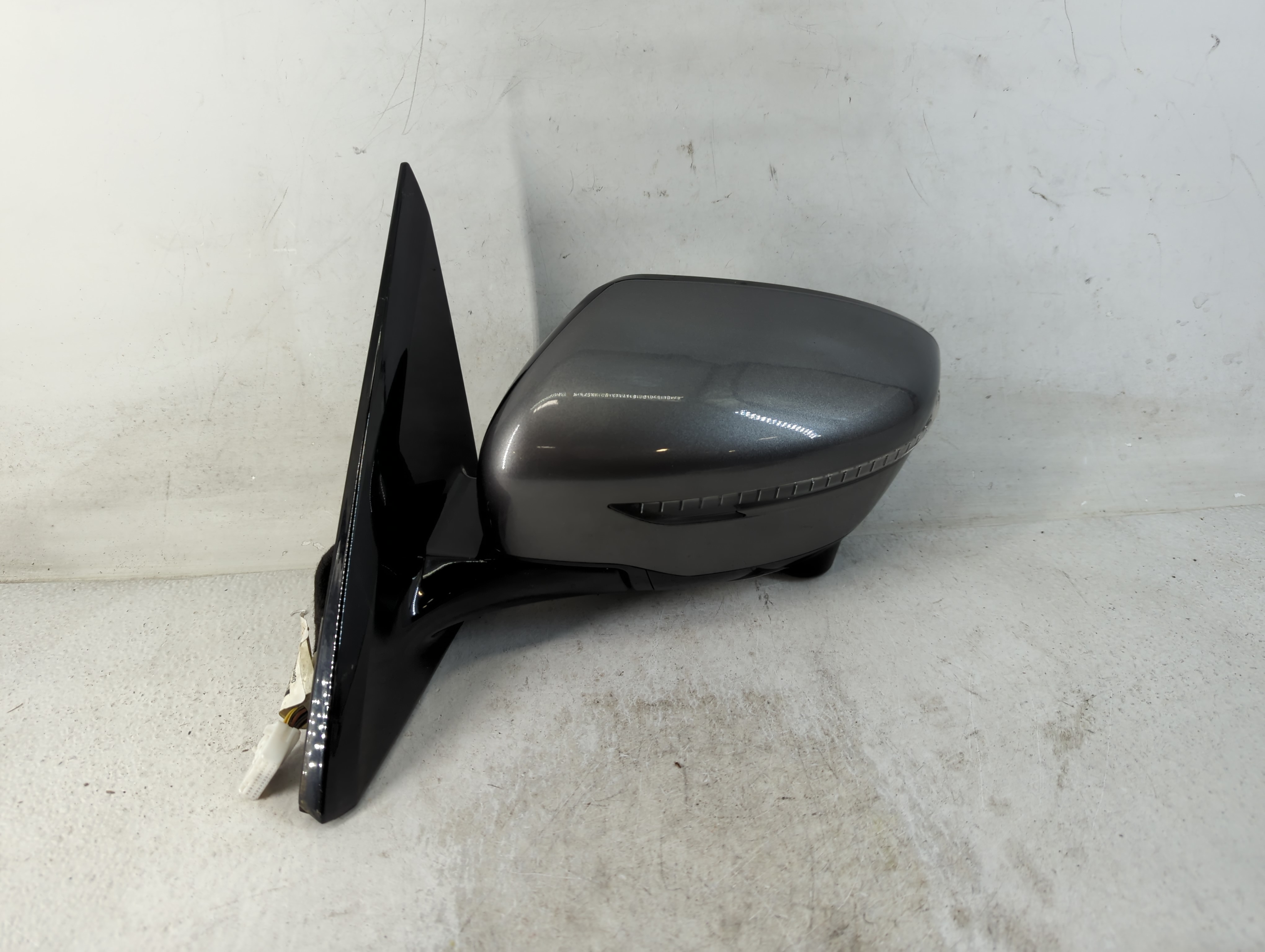 2017-2017 Nissan Pathfinder Driver Left Side View Power Door Mirror Grey 812363 - Oemusedautoparts1.com