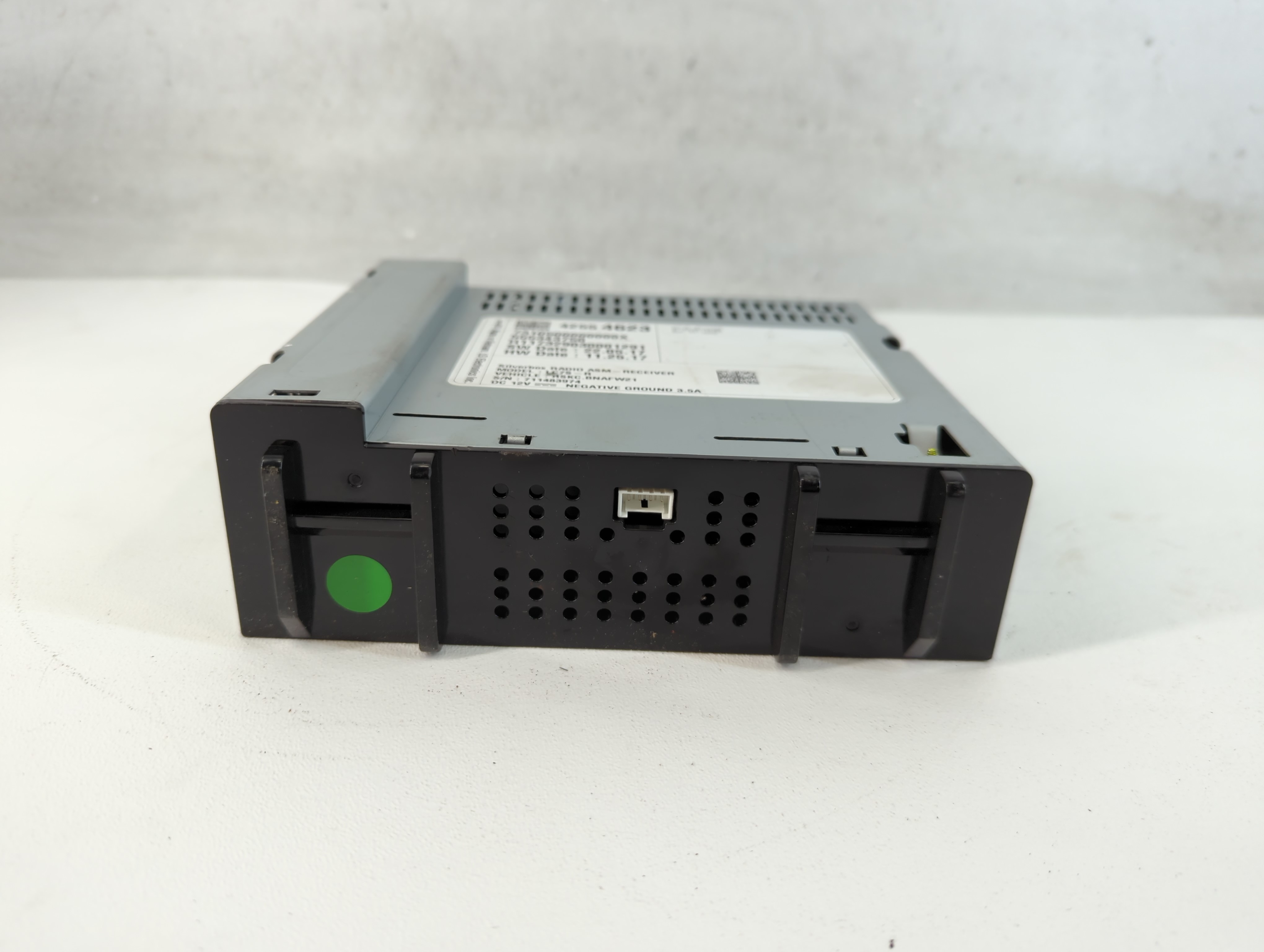 2018-2018 Chevrolet Silverado 1500 Am Fm Cd Player Radio Receiver 812387 - Oemusedautoparts1.com