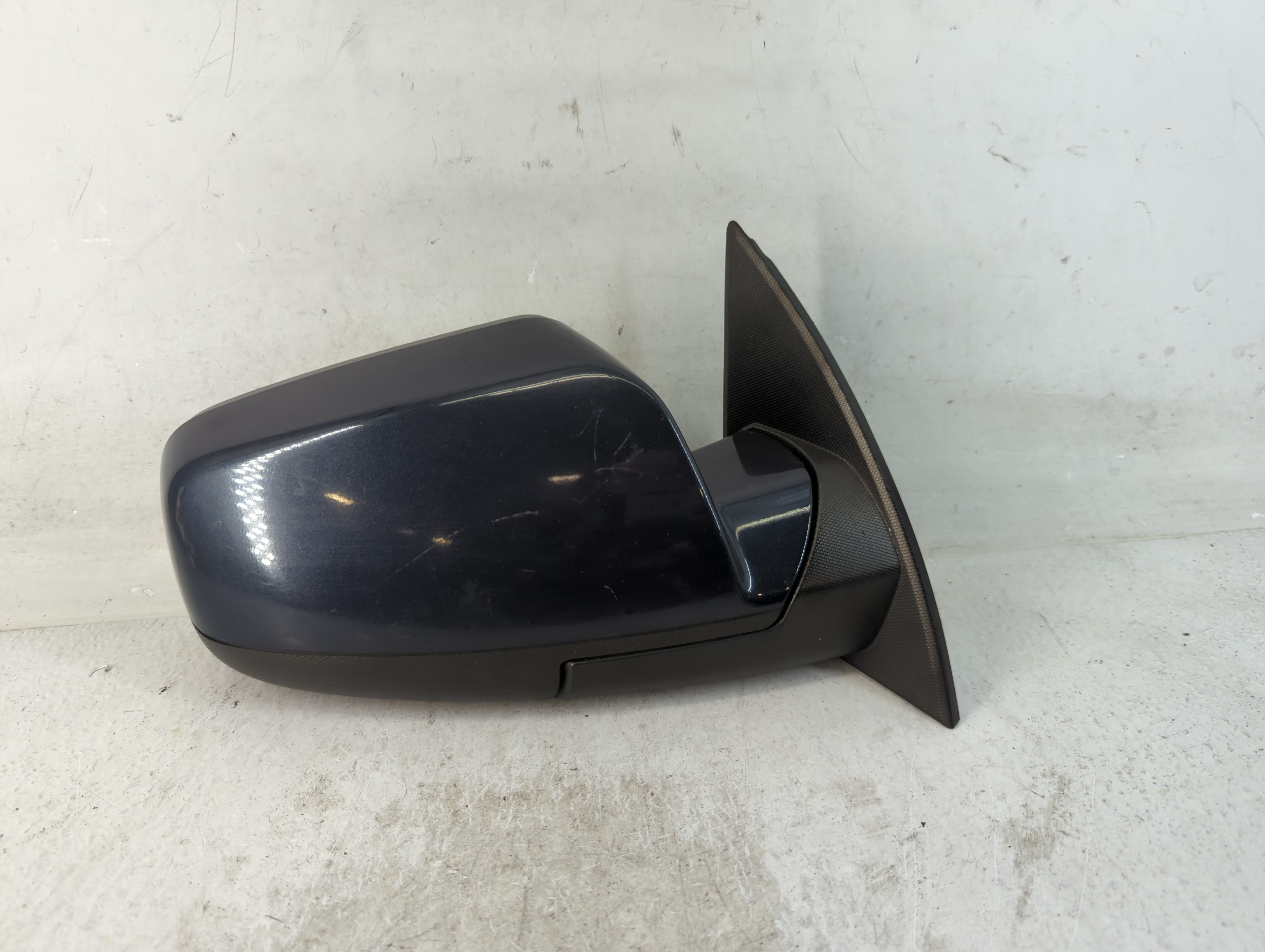 2015-2017 Chevrolet Equinox Passenger Right Side View Power Door Mirror 812406 - Oemusedautoparts1.com