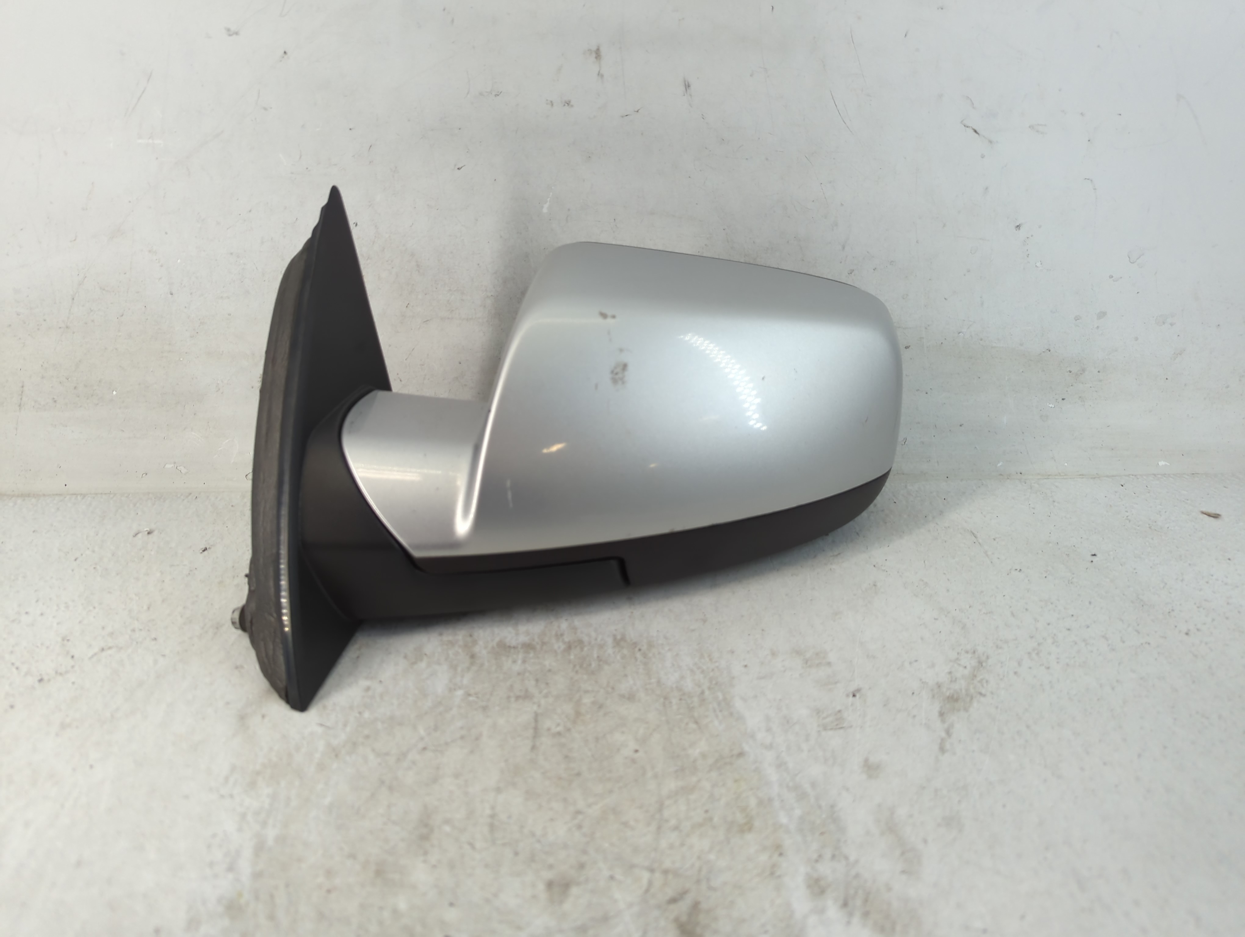 Picture of 2010-2011 Gmc Terrain Driver Left Side View Power Door Mirror Silver 812410