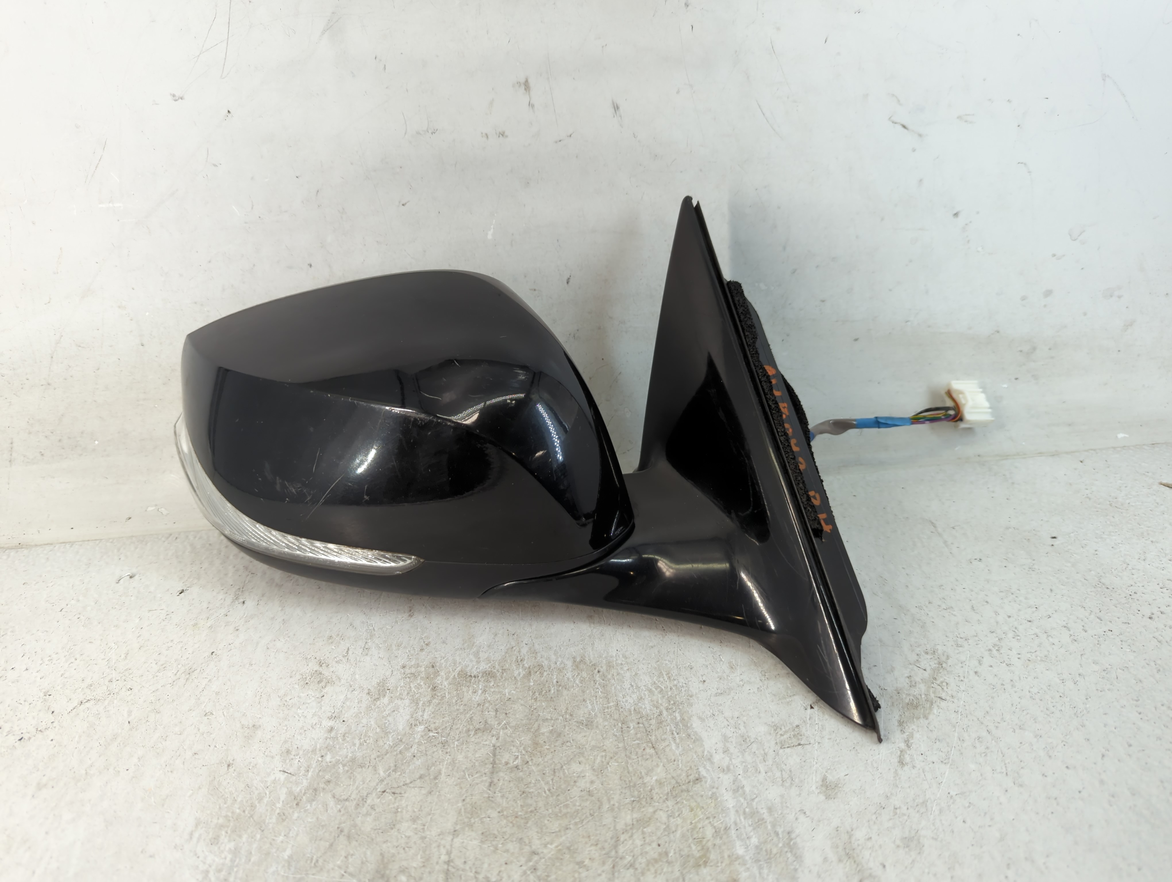 2014-2020 Infiniti Q50 Passenger Right Side View Power Door Mirror Black 812411 - Oemusedautoparts1.com