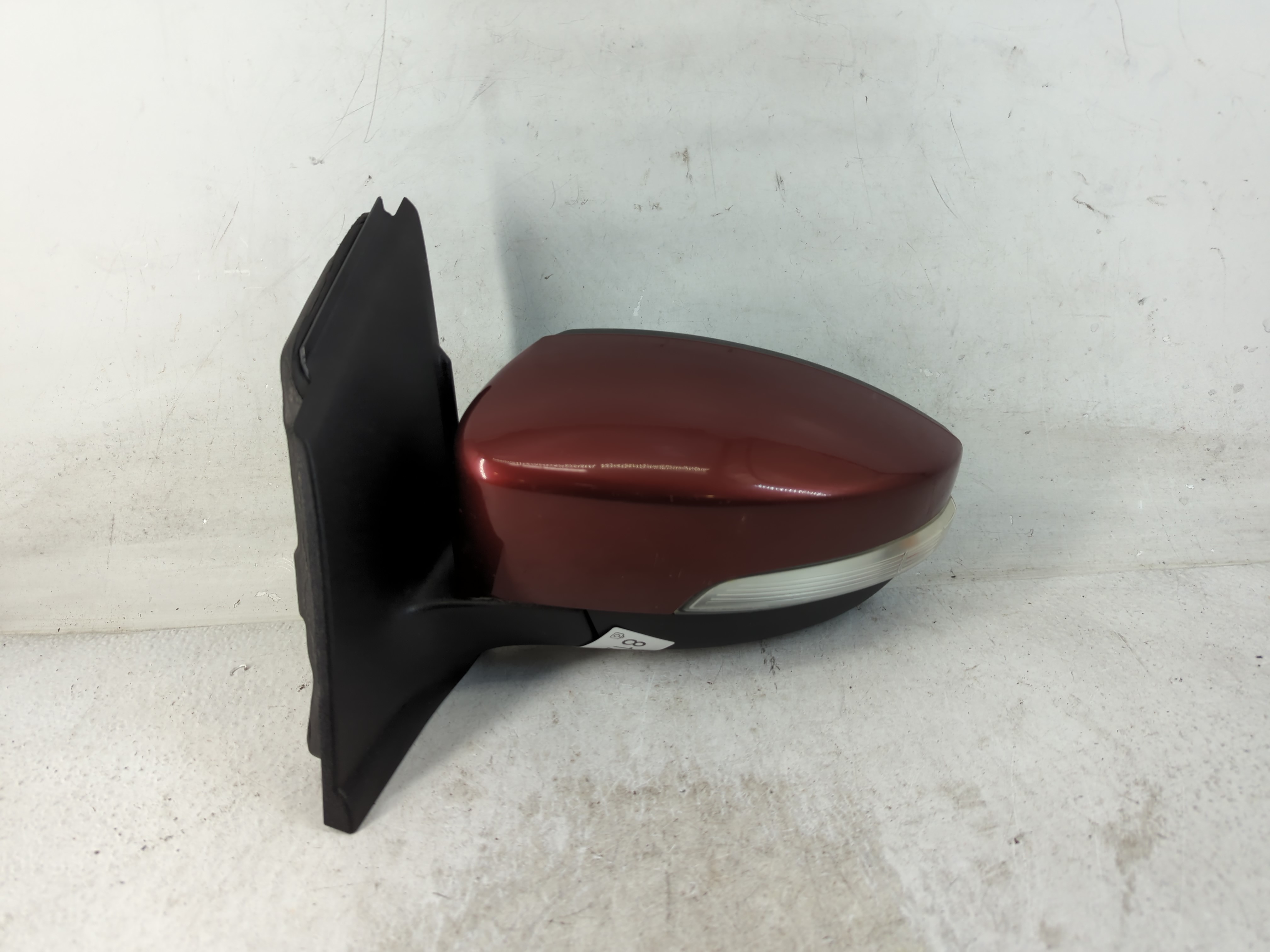 2013-2016 Ford Escape Driver Left Side View Power Door Mirror Red 812413 - Oemusedautoparts1.com