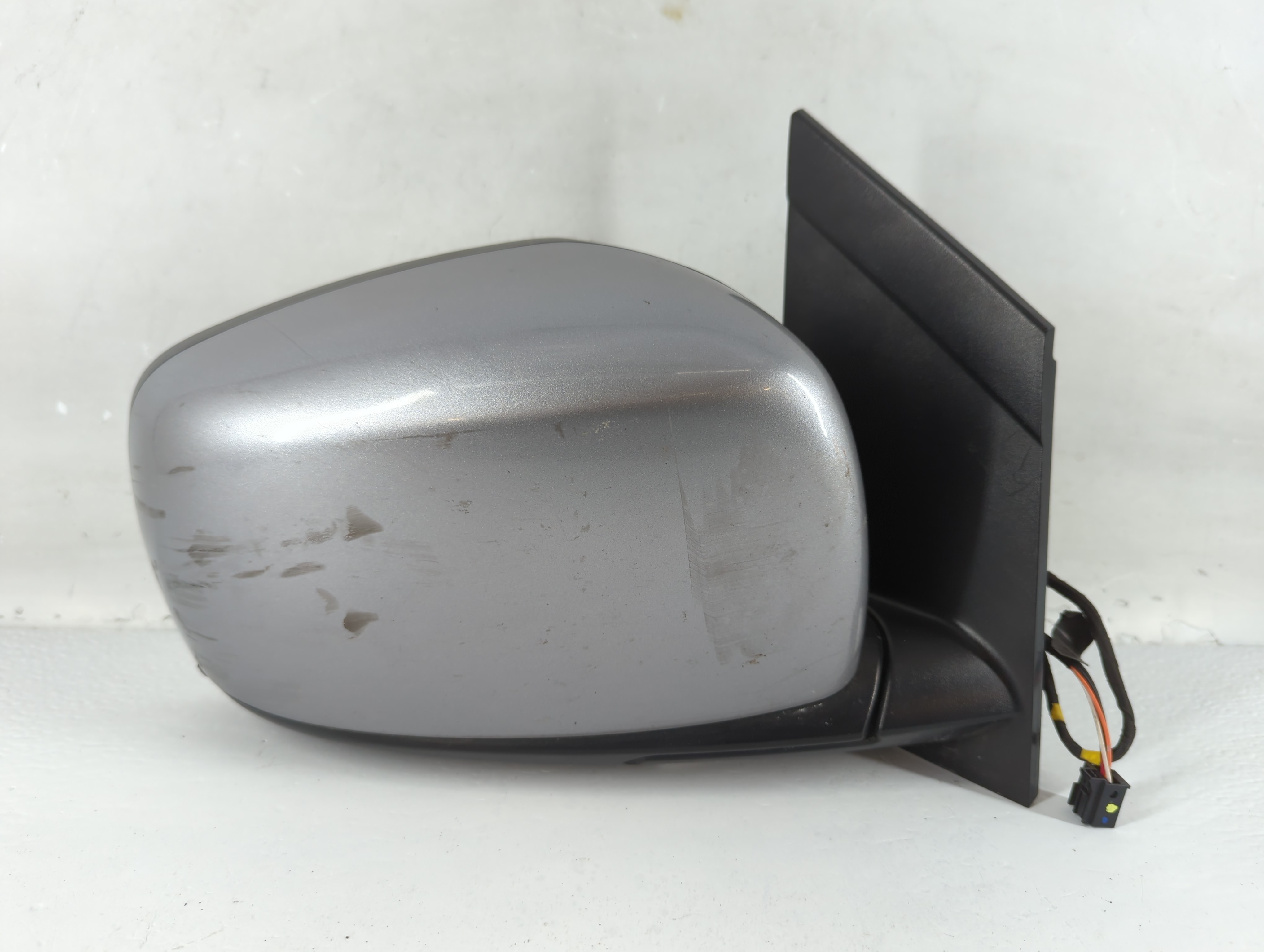 Picture of Dodge Caravan Passenger Right Side View Power Door Mirror Silver 812415