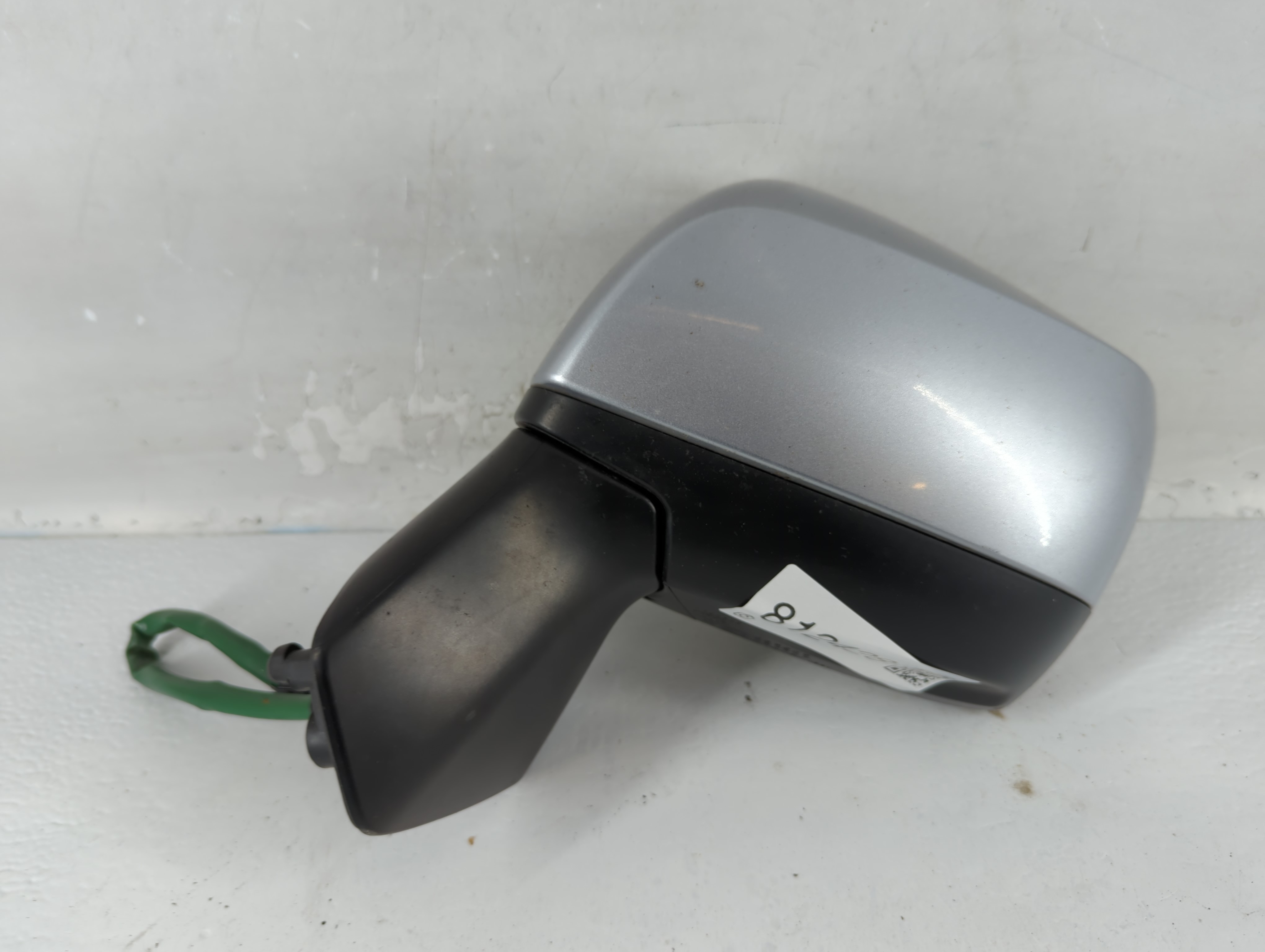 2018 Subaru Forester Driver Left Side View Power Door Mirror Gray 812428 - Oemusedautoparts1.com