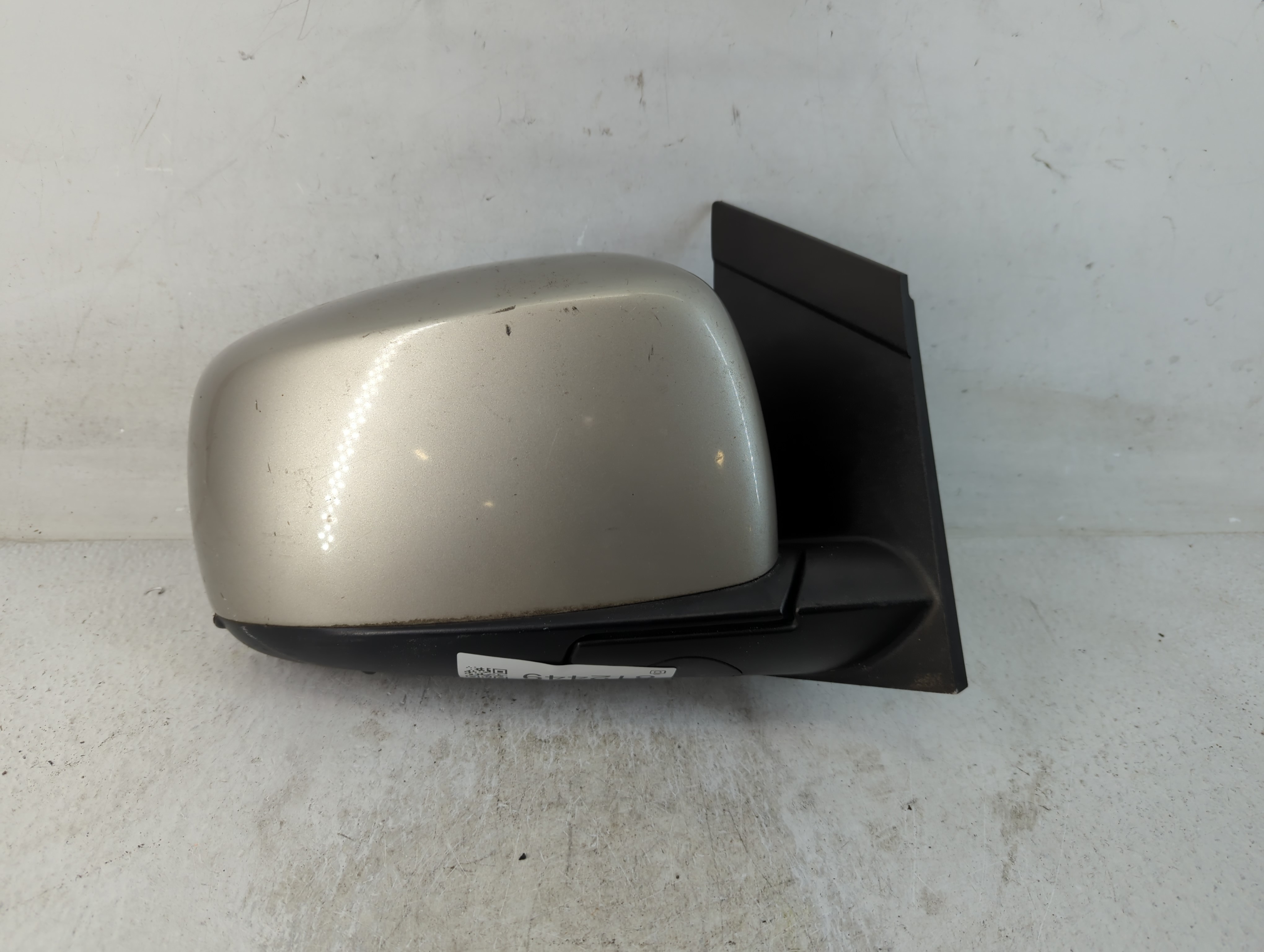 2008 Chrysler Town & Country Passenger Right Side View Power Door Mirror 812449 - Oemusedautoparts1.com