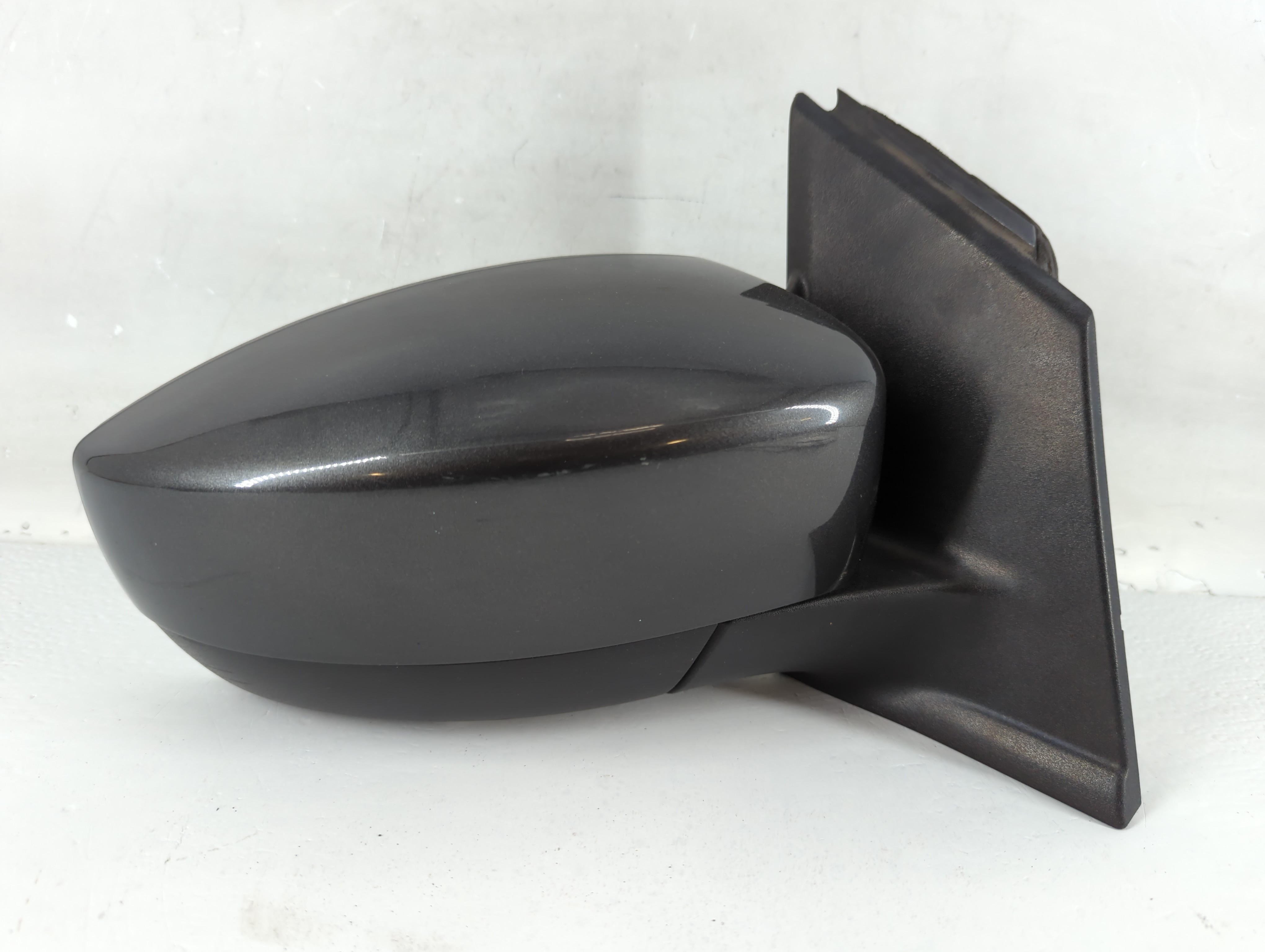 2013-2016 Ford Escape Passenger Right Side View Power Door Mirror Black 812453 - Oemusedautoparts1.com