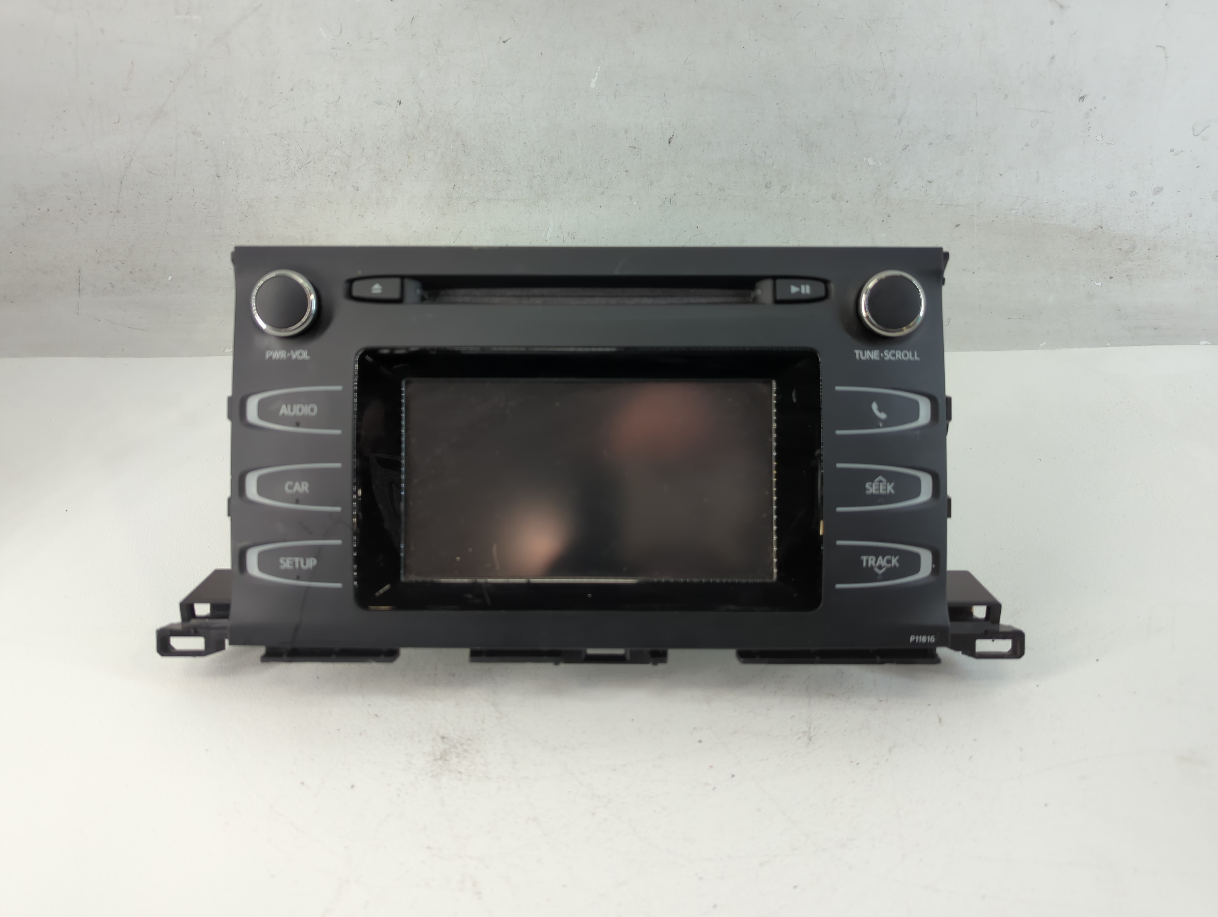 2018-2019 Toyota Highlander Am Fm Cd Player Radio Receiver 812475 - Oemusedautoparts1.com