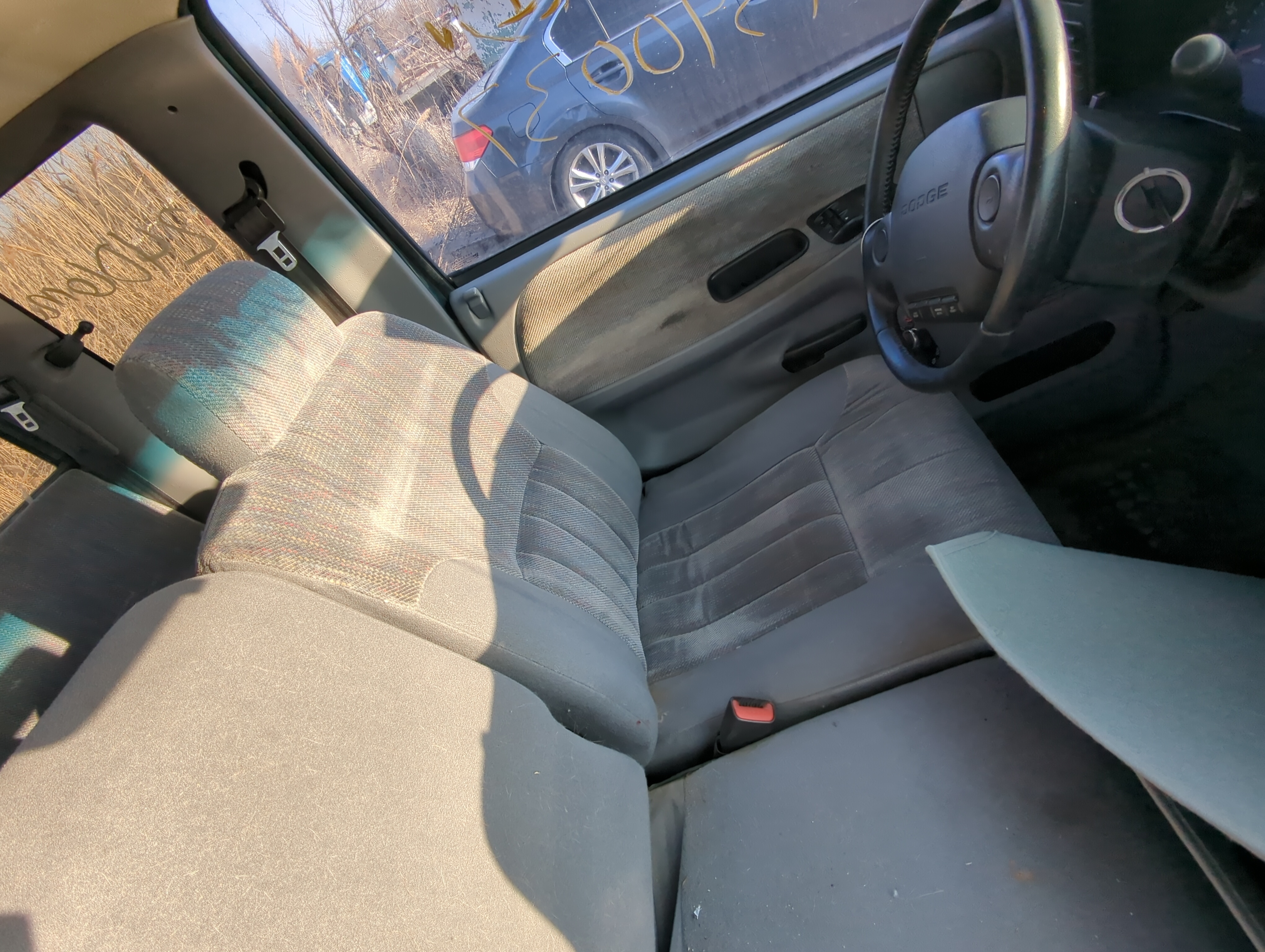 1997 Dodge Dodge 1500 Pickup Driver Front Seat Oem 812691 - Oemusedautoparts1.com