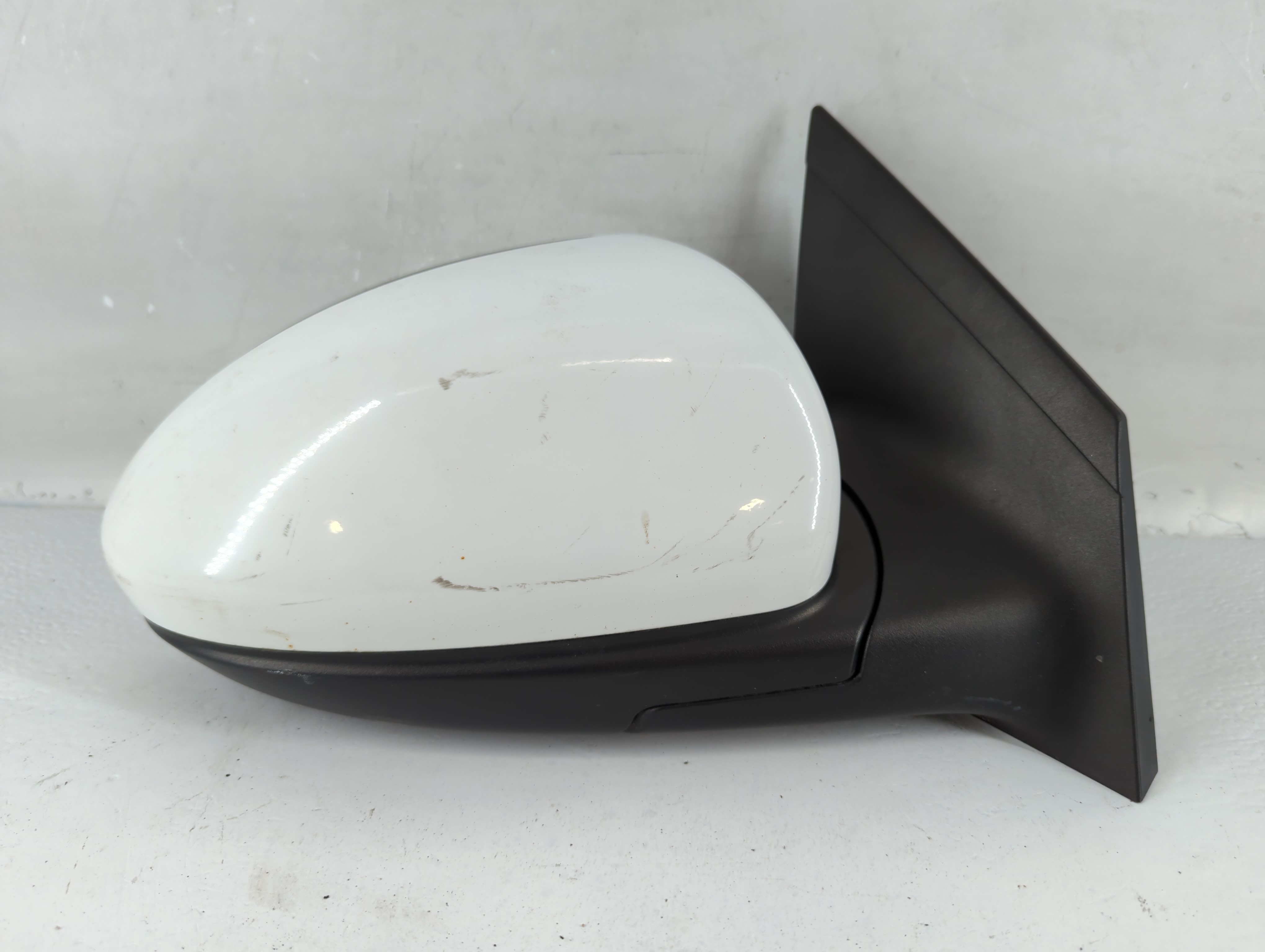 2011-2016 Chevrolet Cruze Passenger Right Side View Power Door Mirror 813047 - Oemusedautoparts1.com