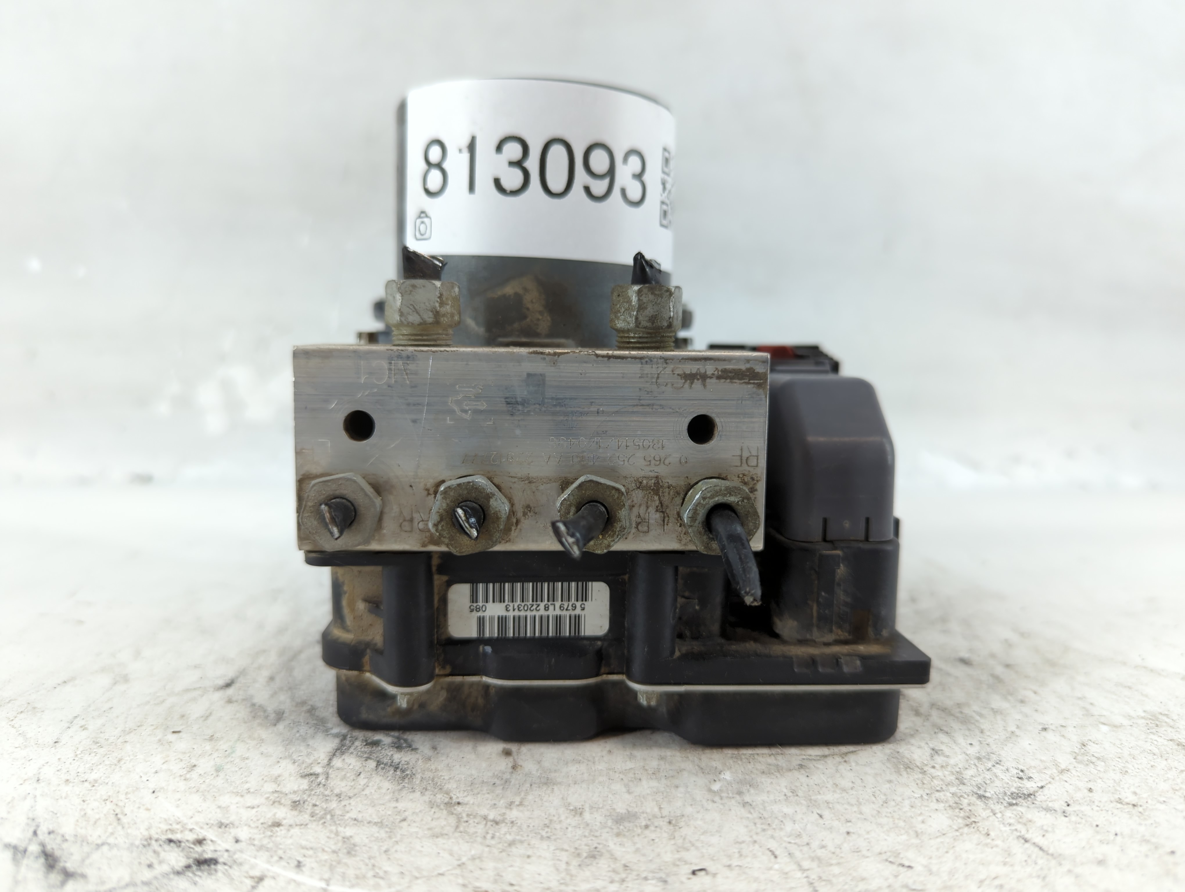 2013 Gmc Acadia Abs Pump Control Module 813093 - Oemusedautoparts1.com