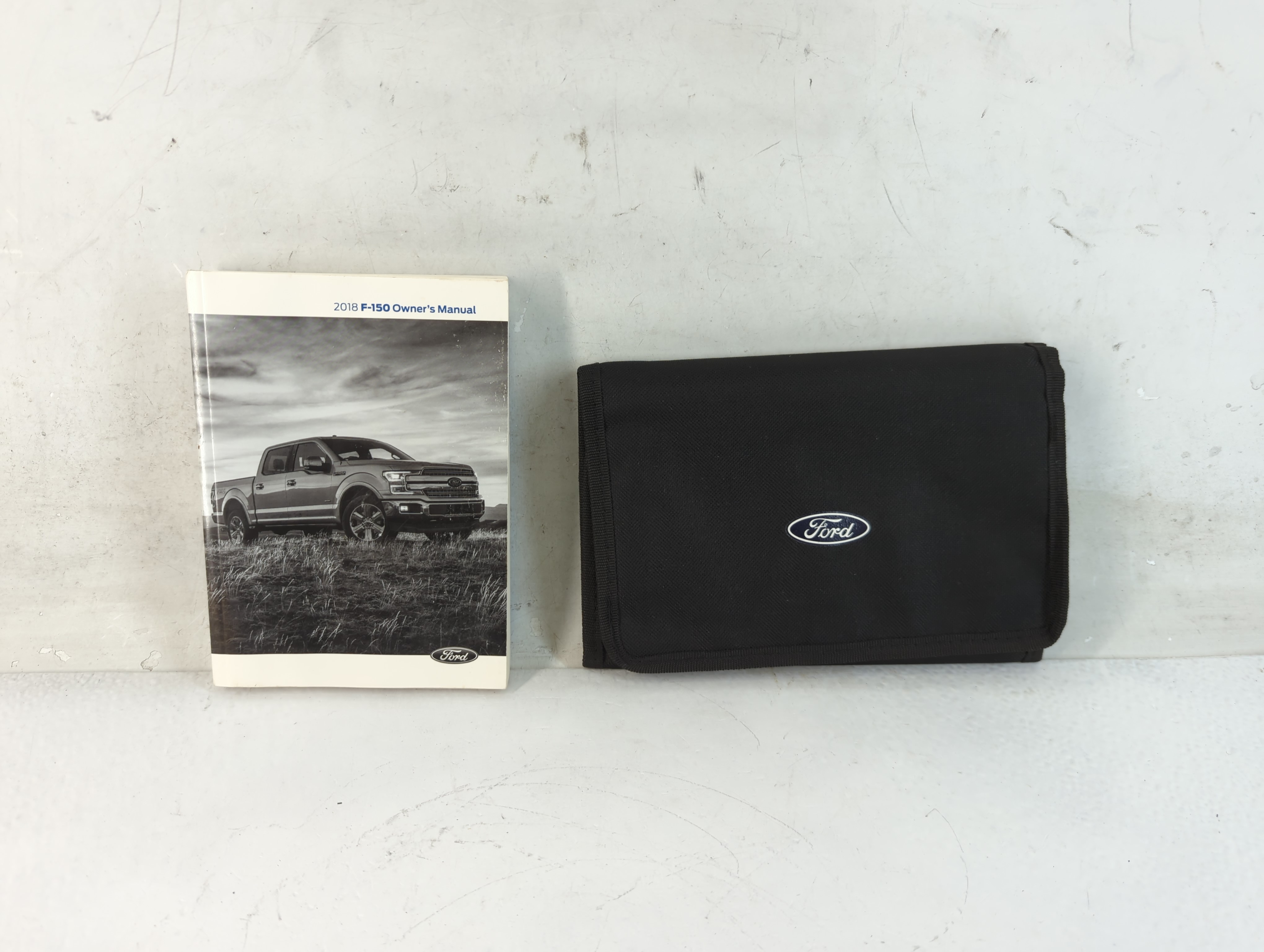 Picture of 2018 Ford F-150 Owners Manual Book Guide 813154