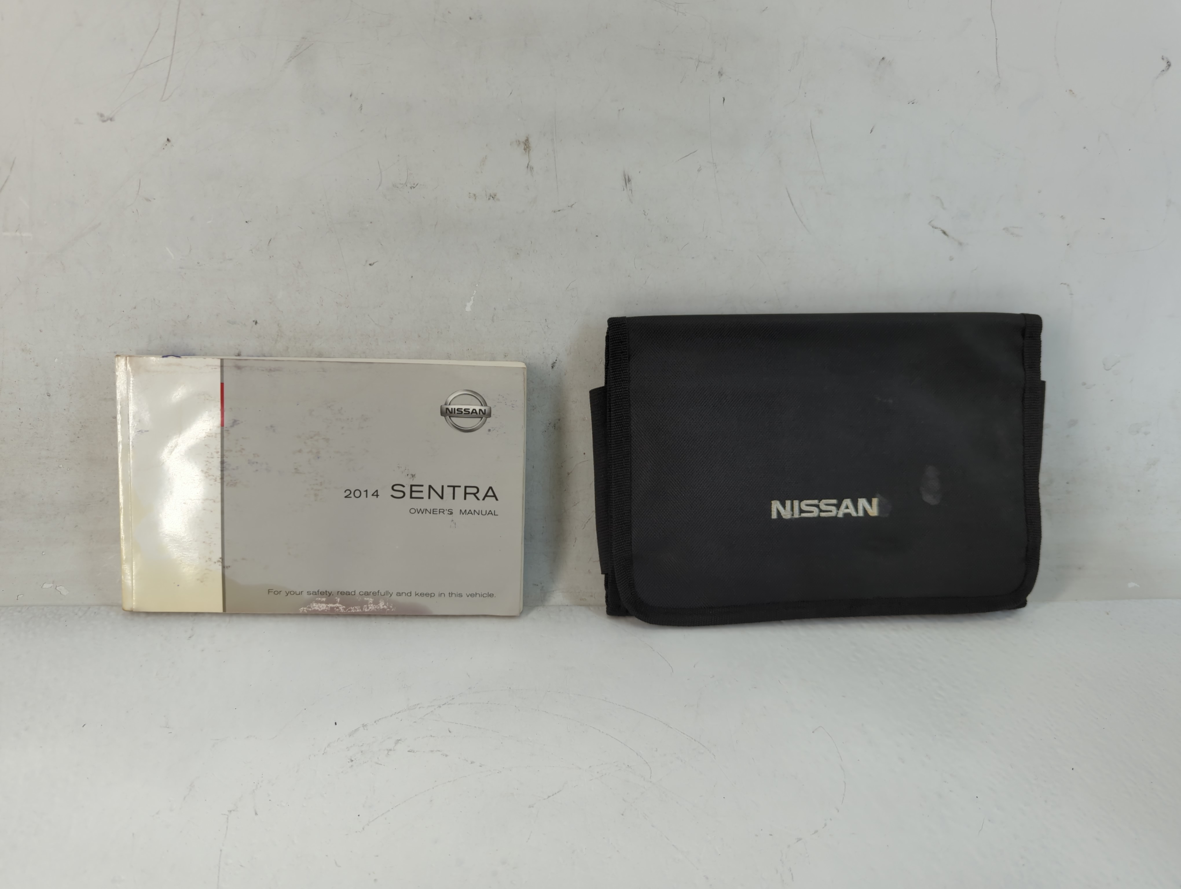 2014 Nissan Sentra Owners Manual Book Guide 813166 - Oemusedautoparts1.com