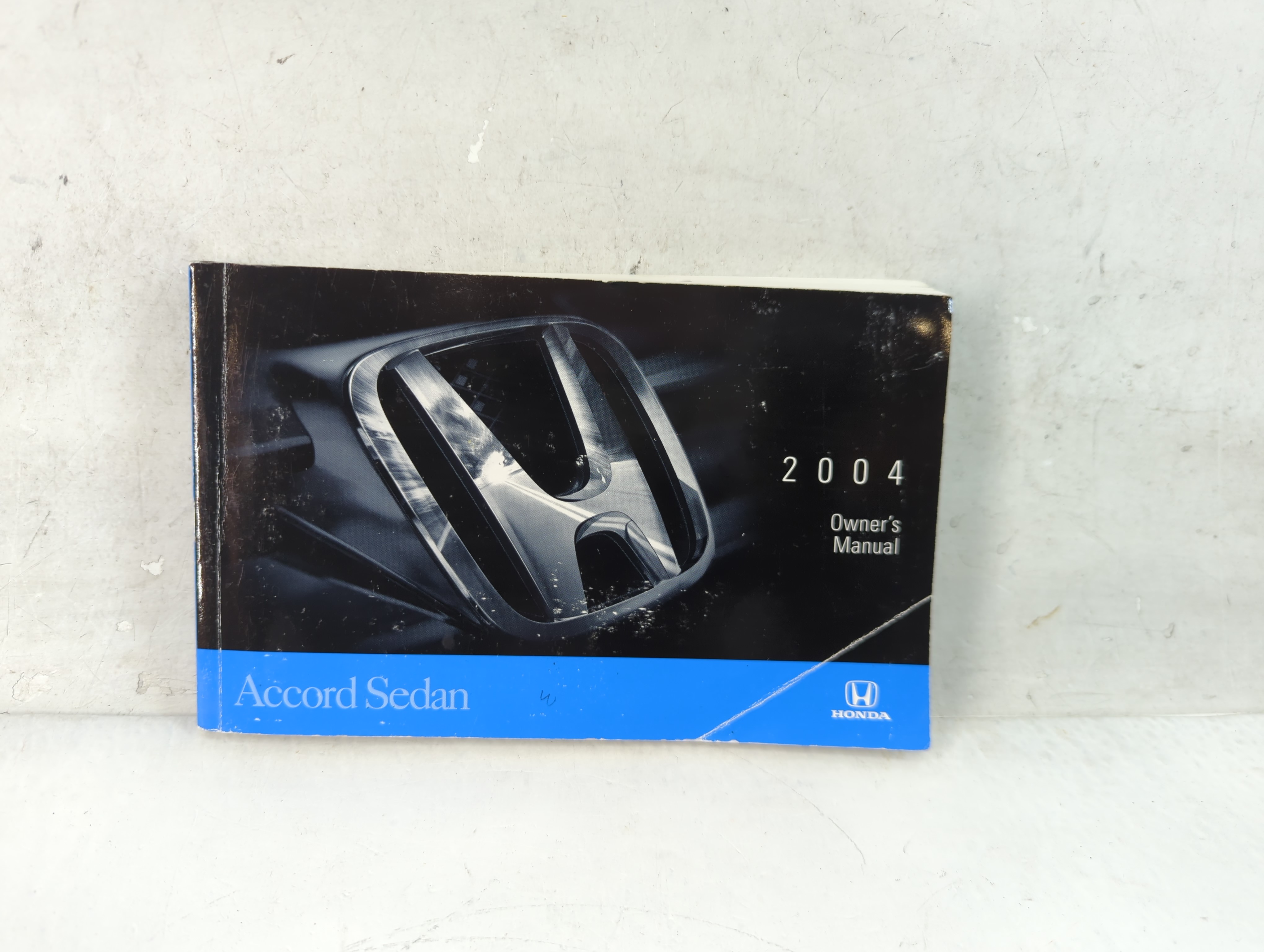2004 Honda Accord Owners Manual Book Guide 813226 - Oemusedautoparts1.com