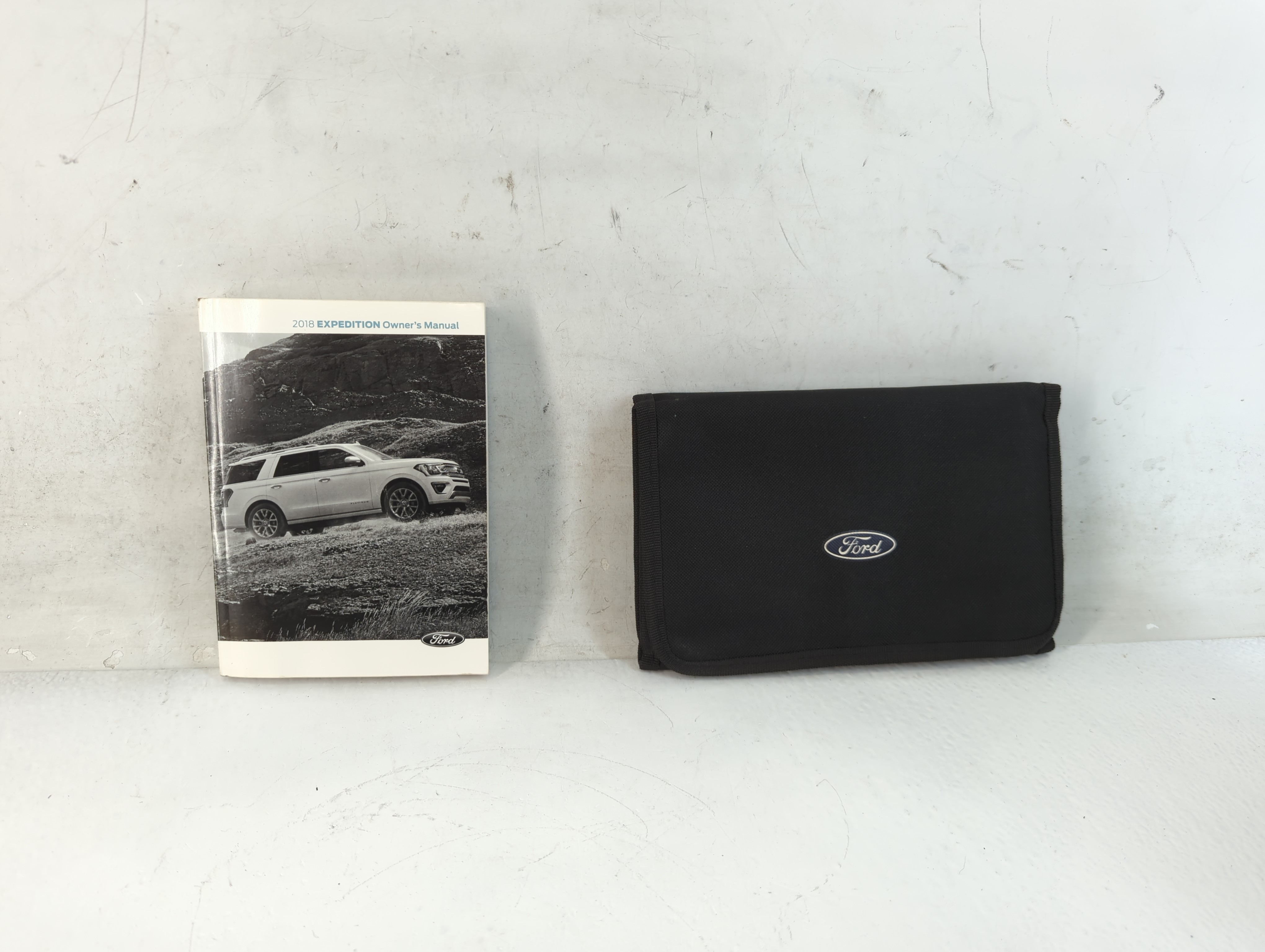 2018 Ford Expedition Owners Manual Book Guide 813277 - Oemusedautoparts1.com
