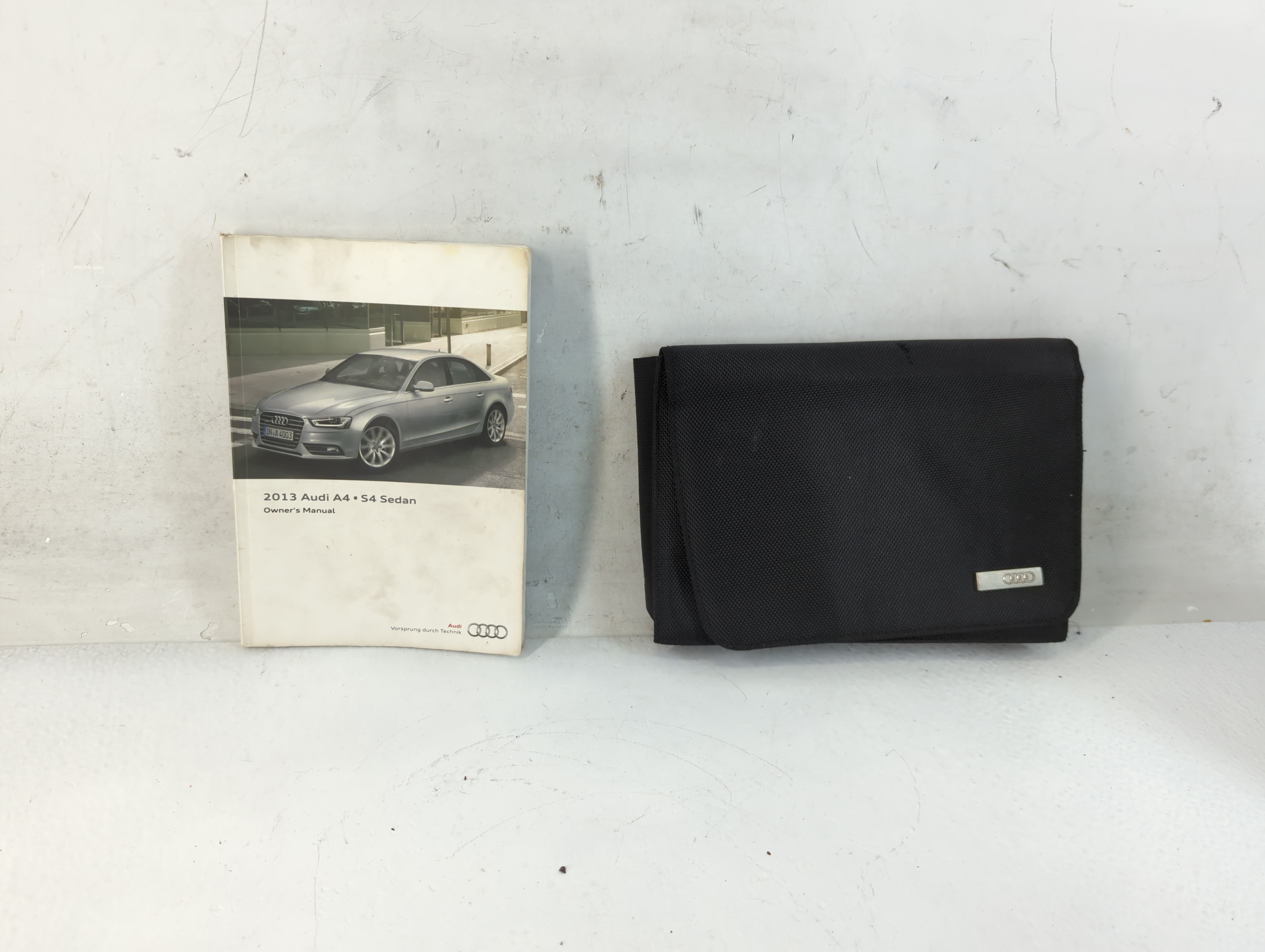 Picture of 2013 Audi S4 Owners Manual Book Guide 813499