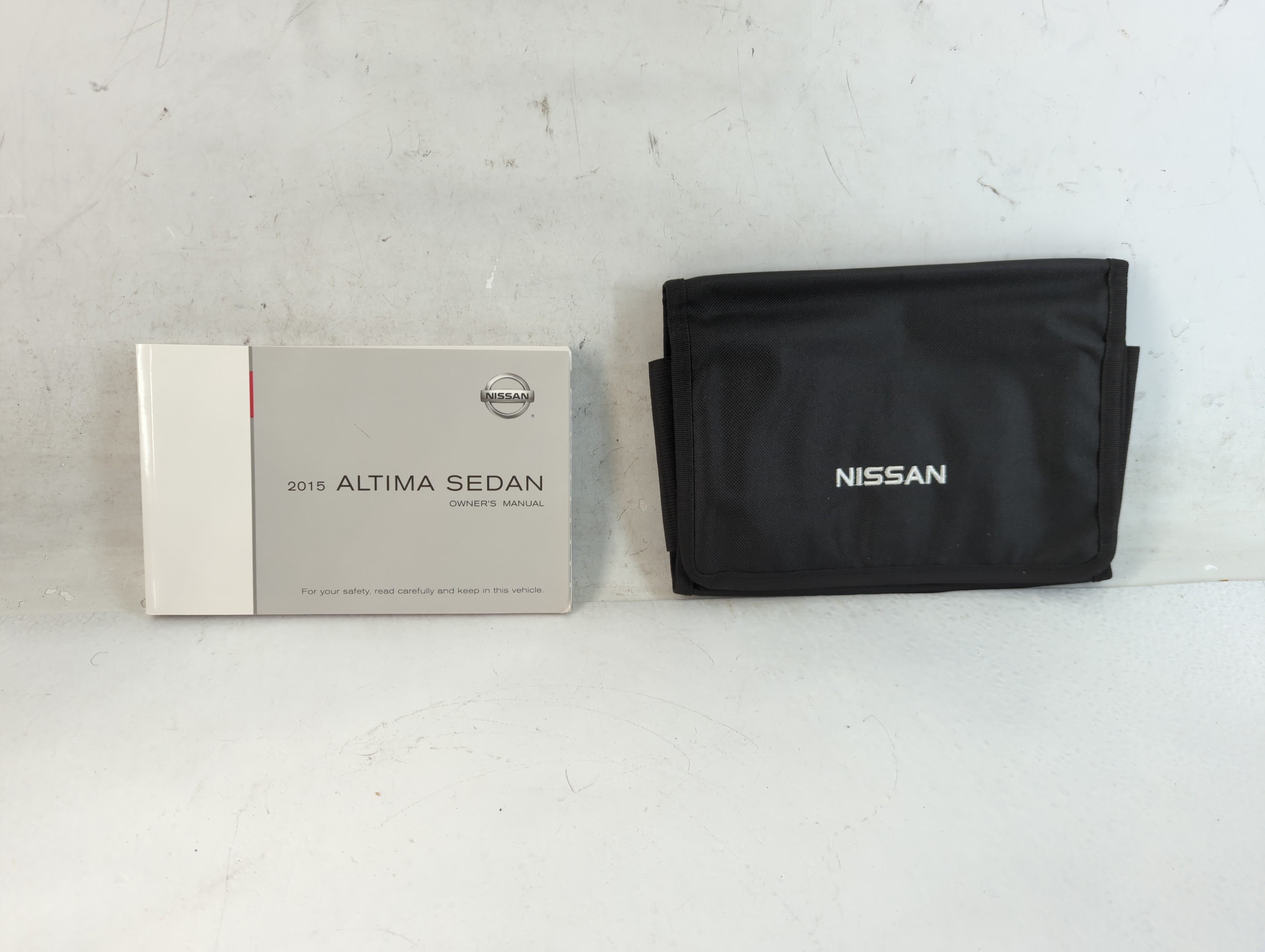 2015 Nissan Altima Owners Manual Book Guide 813902 - Oemusedautoparts1.com