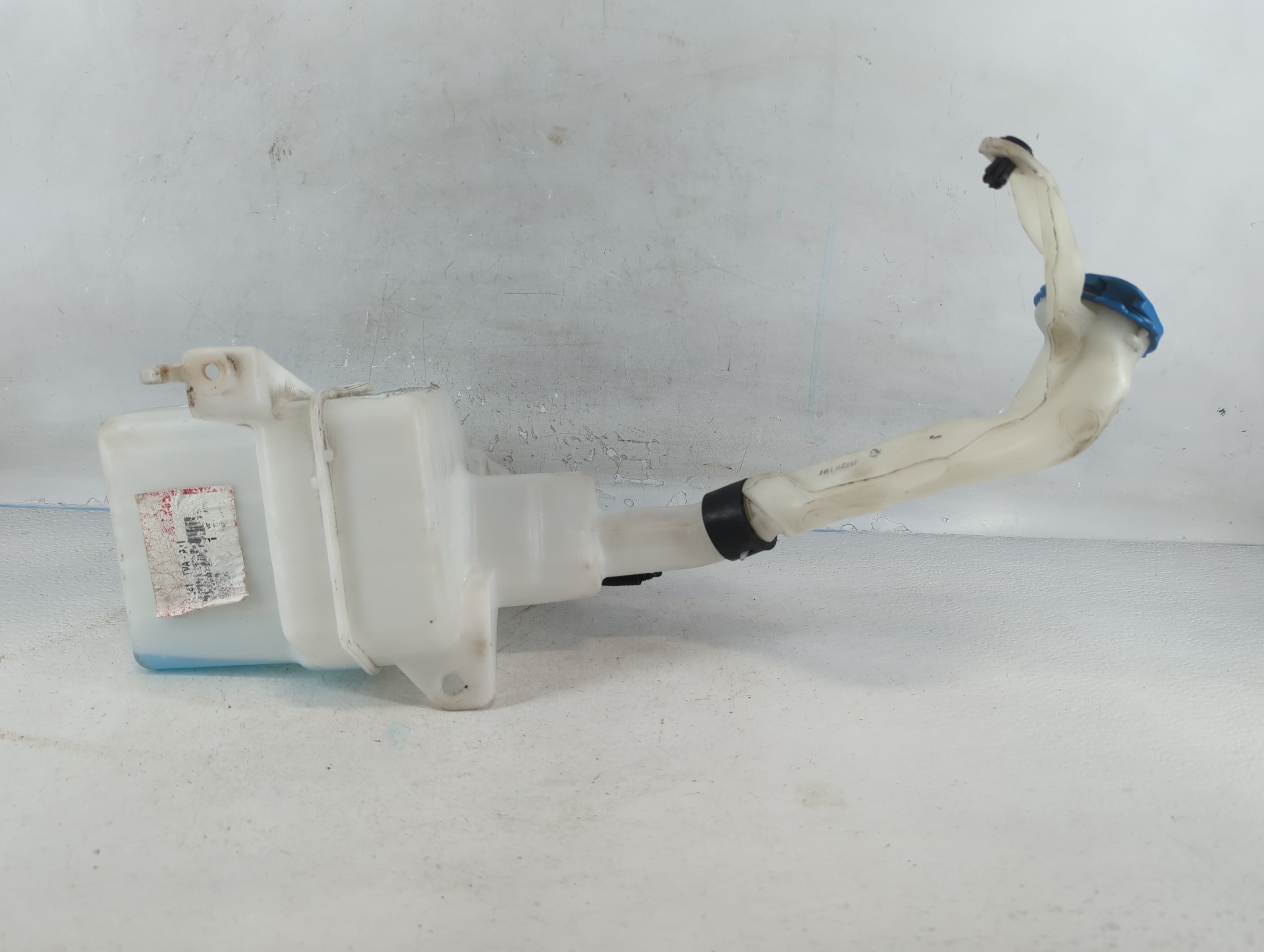 2018-2022 Honda Accord Windshield Washer Fluid Reservoir Bottle Oem 813932 - Oemusedautoparts1.com