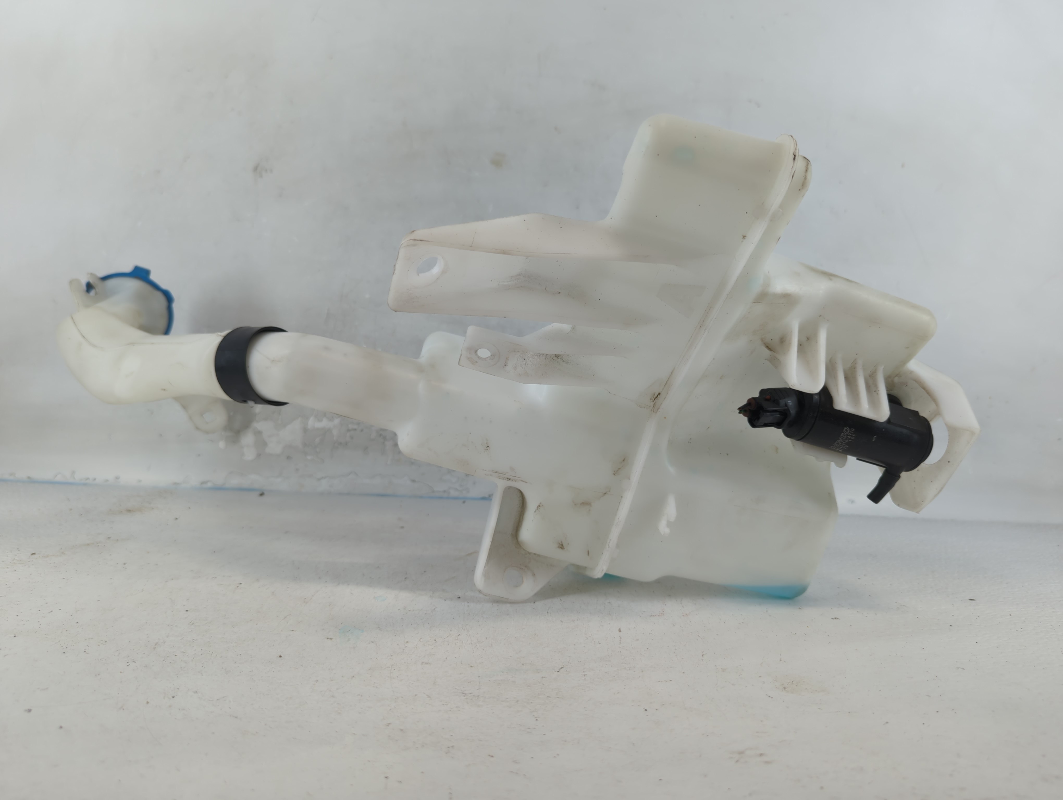 2018-2022 Honda Accord Windshield Washer Fluid Reservoir Bottle Oem 813945 - Oemusedautoparts1.com