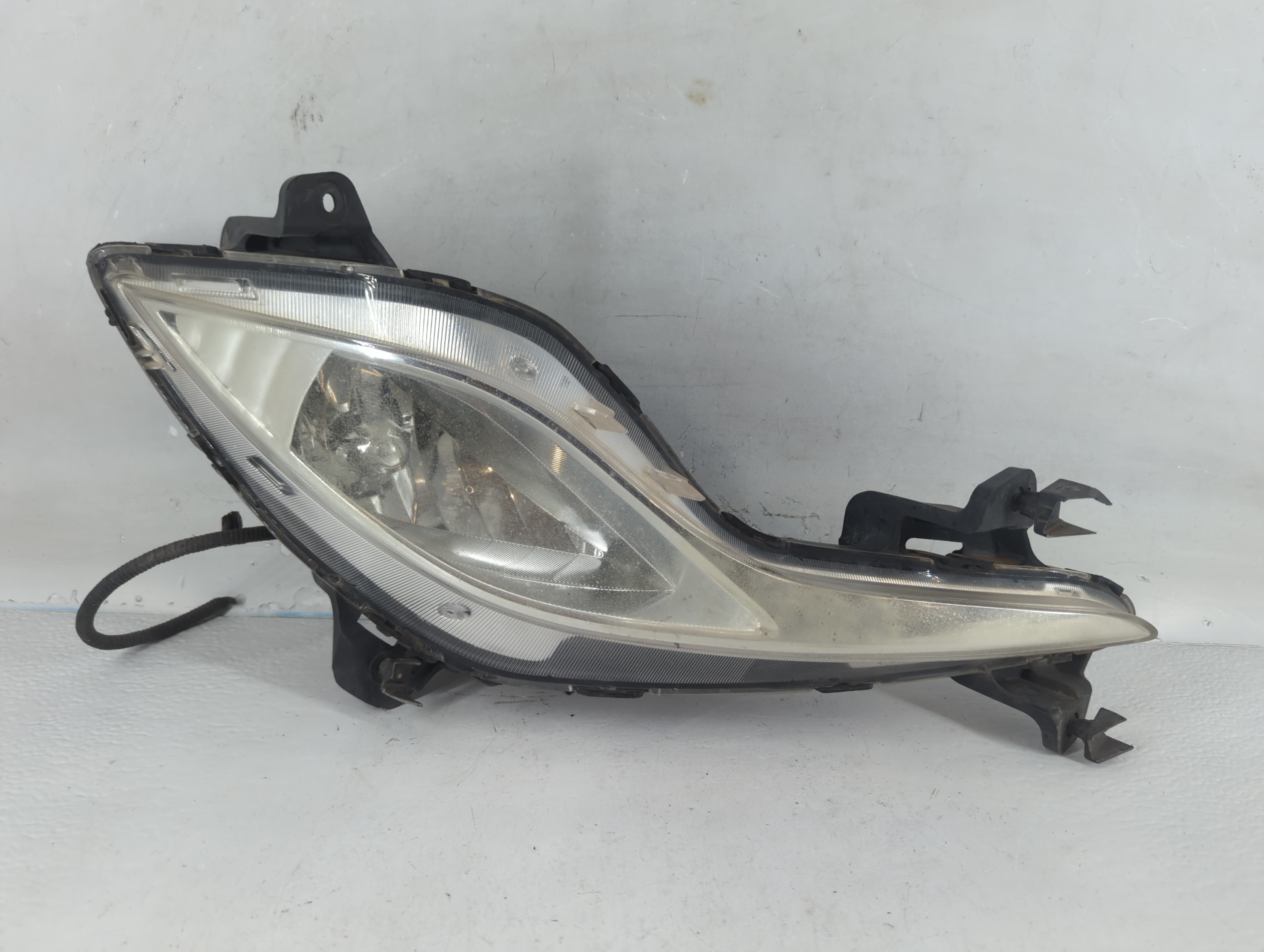 2011-2015 Hyundai Sonata Passenger Right Oem Front Light Lamp 813985 - Oemusedautoparts1.com