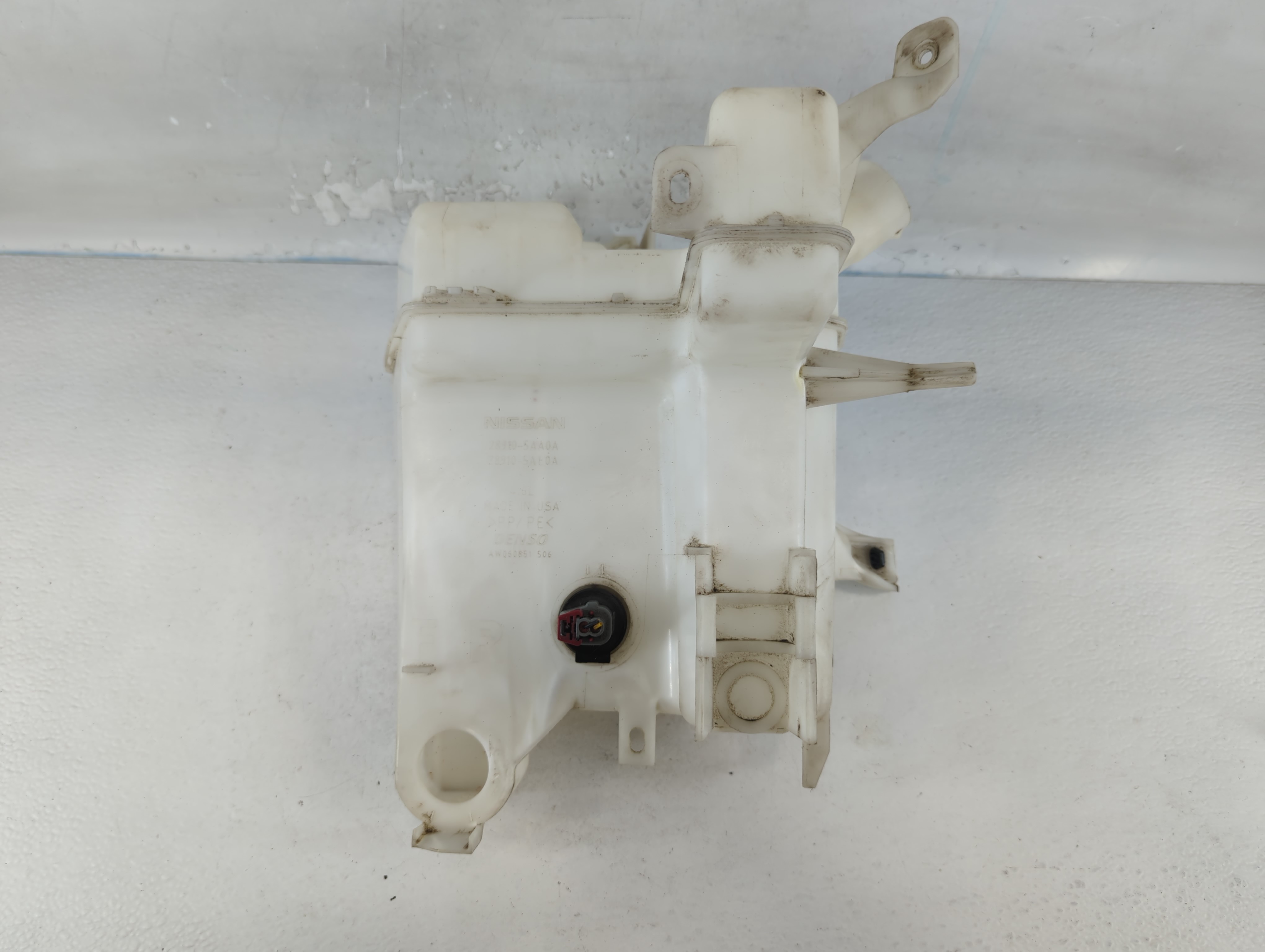 2015-2018 Nissan Murano Windshield Washer Fluid Reservoir Bottle Oem 814001 - Oemusedautoparts1.com