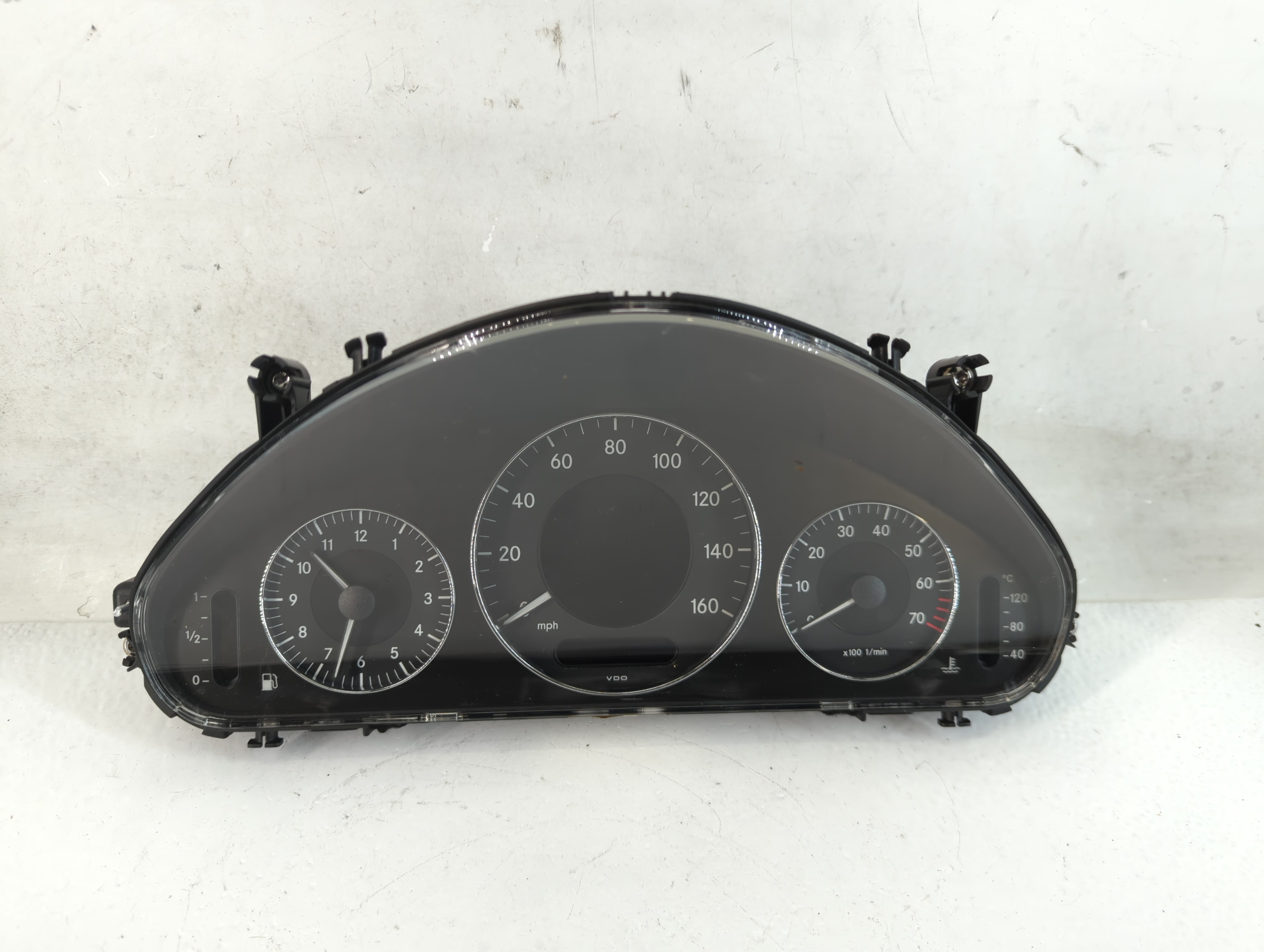 Mercedes-benz E350 Speedometer Instrument Cluster Gauges A 211 540 21 48 814046 - Oemusedautoparts1.com