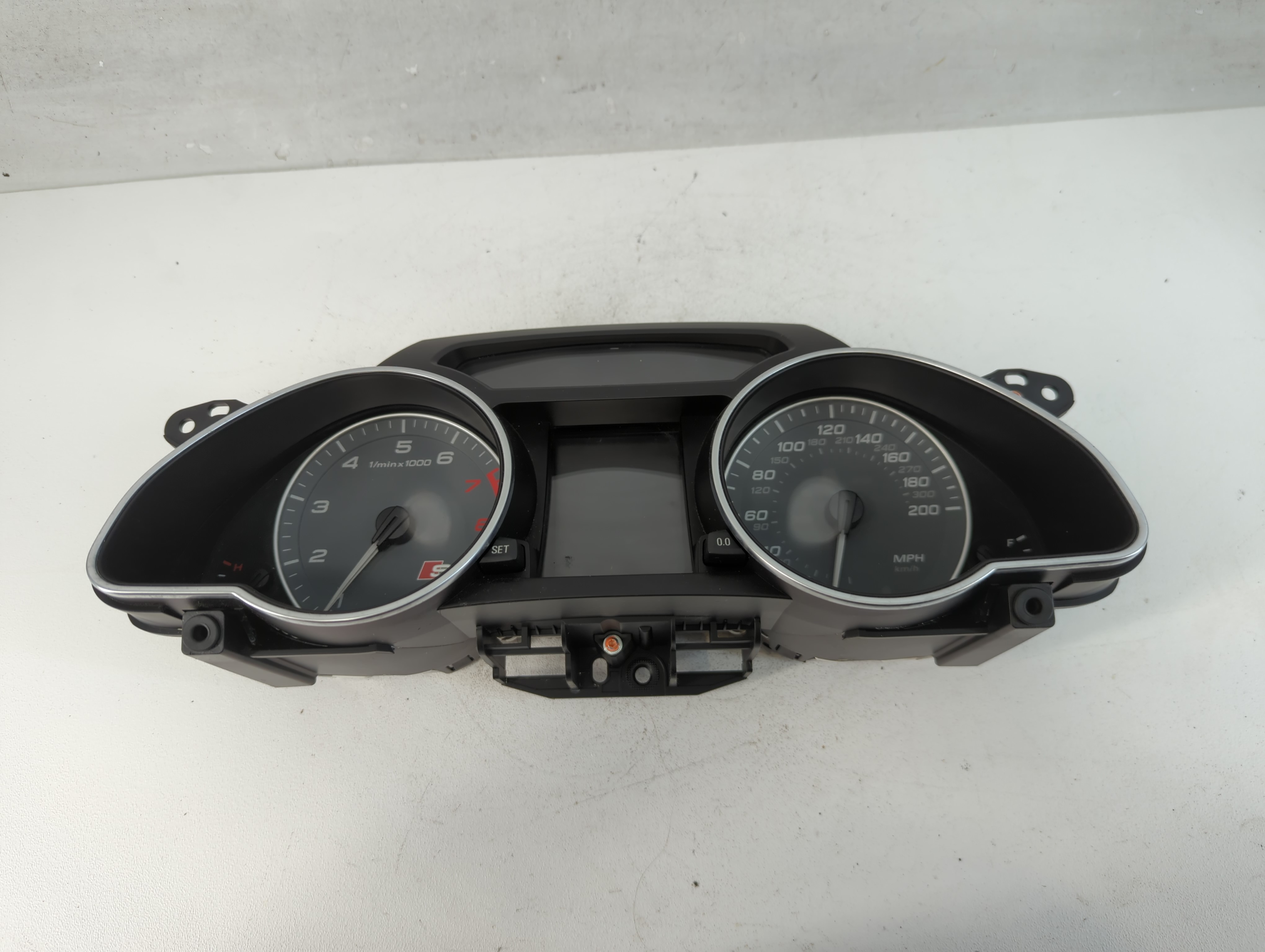 2010-2010 Audi S5 Speedometer Instrument Cluster Gauges 8t0 920 981 N 814054 - Oemusedautoparts1.com