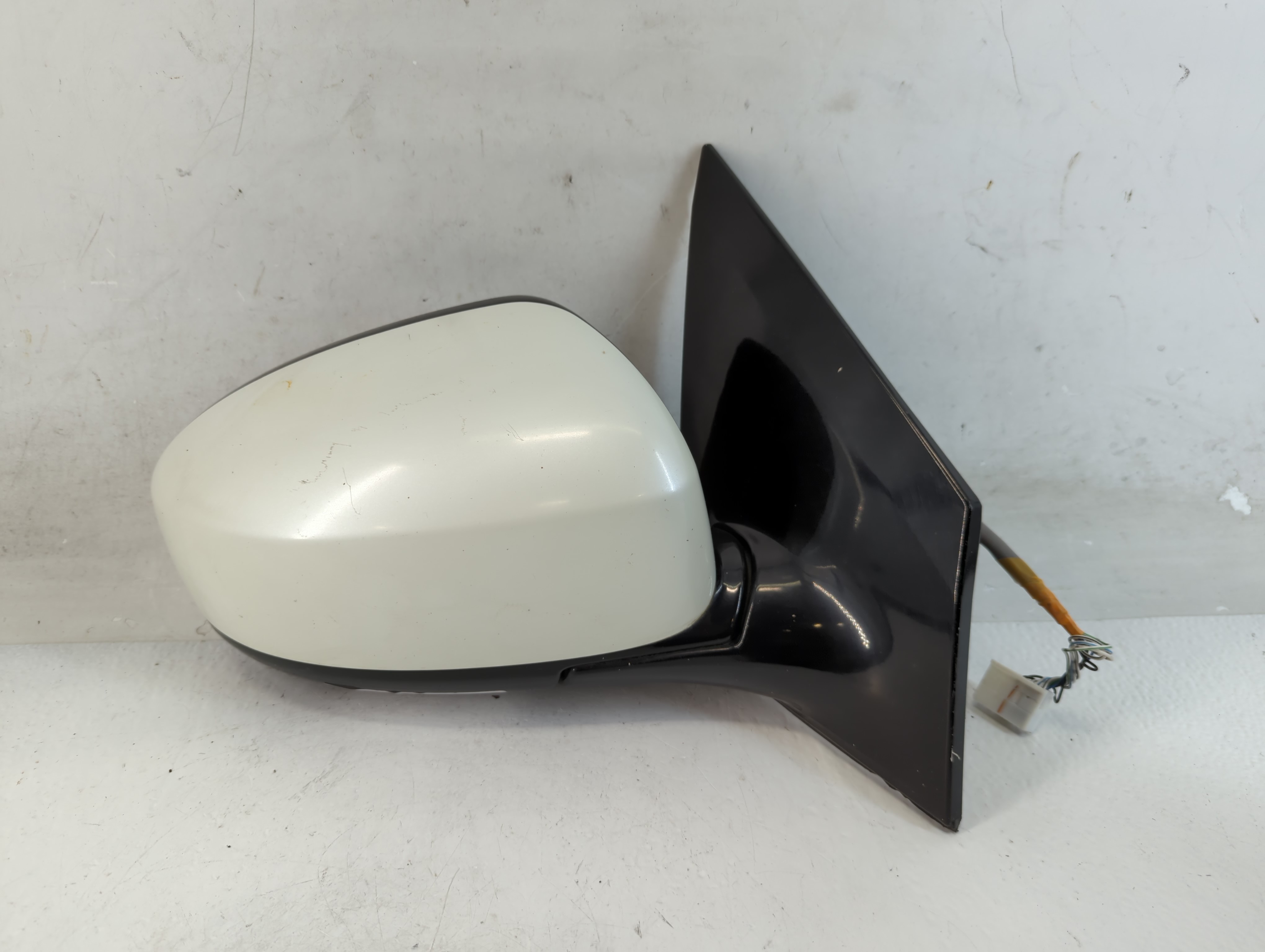 2009-2014 Nissan Murano Passenger Right Side View Manual Door Mirror 814411 - Oemusedautoparts1.com