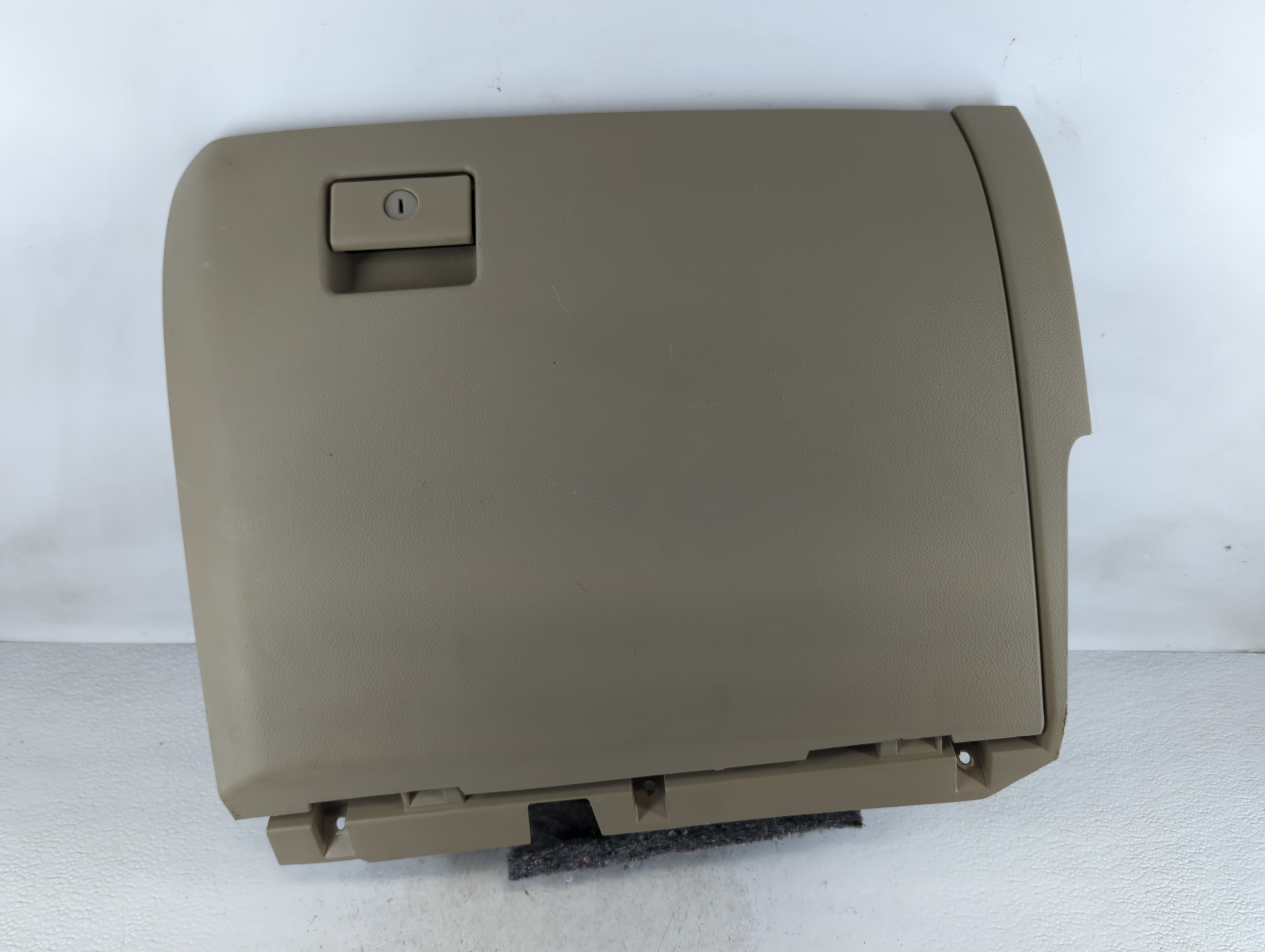 Picture of 2009 Nissan Murano Passenger Glove Box Door Storage Compartment 814463