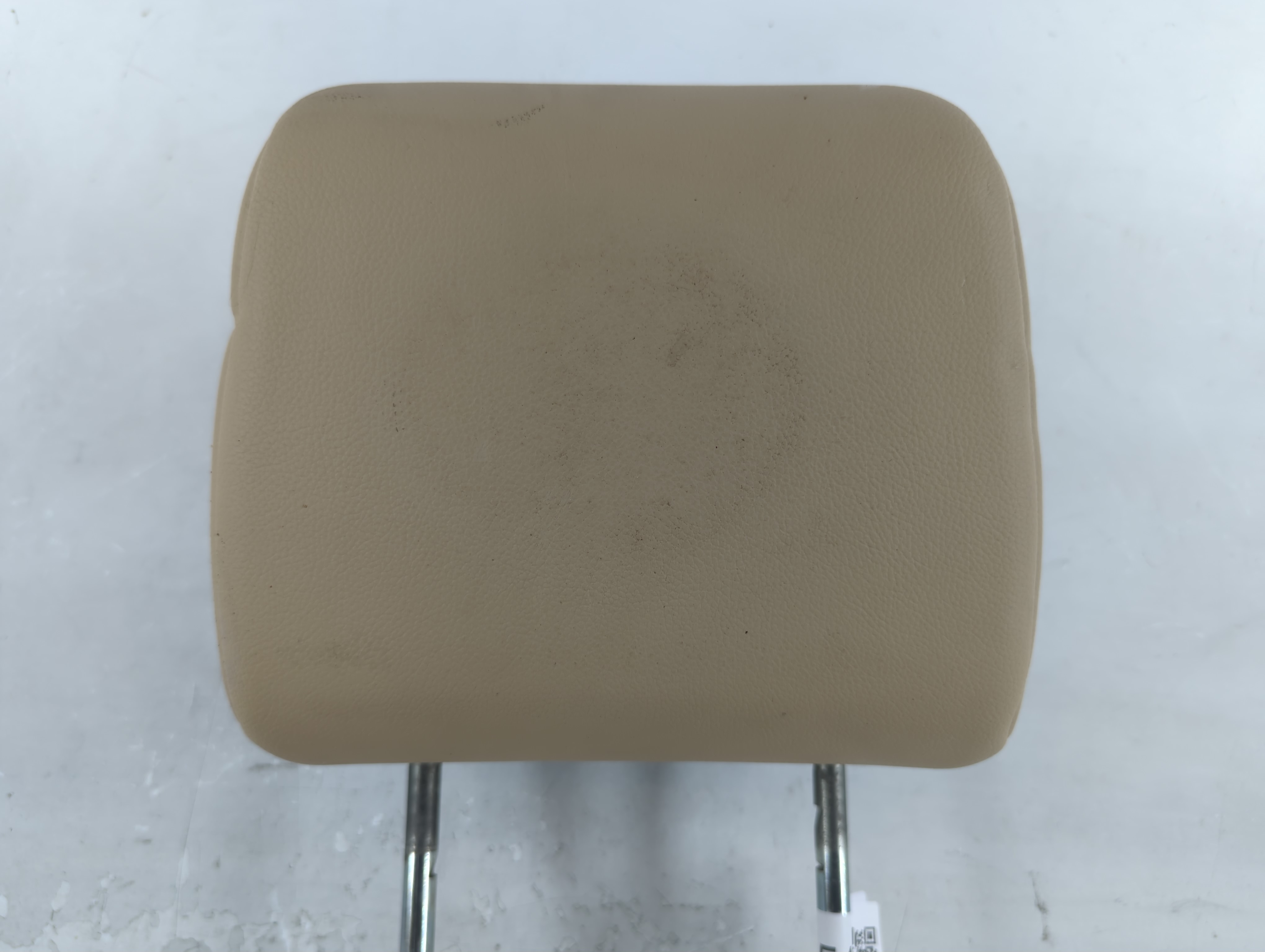 2008-2008 Land Rover Lr2 Headrest Head Rest Front Driver Passenger Seat 814511 - Oemusedautoparts1.com