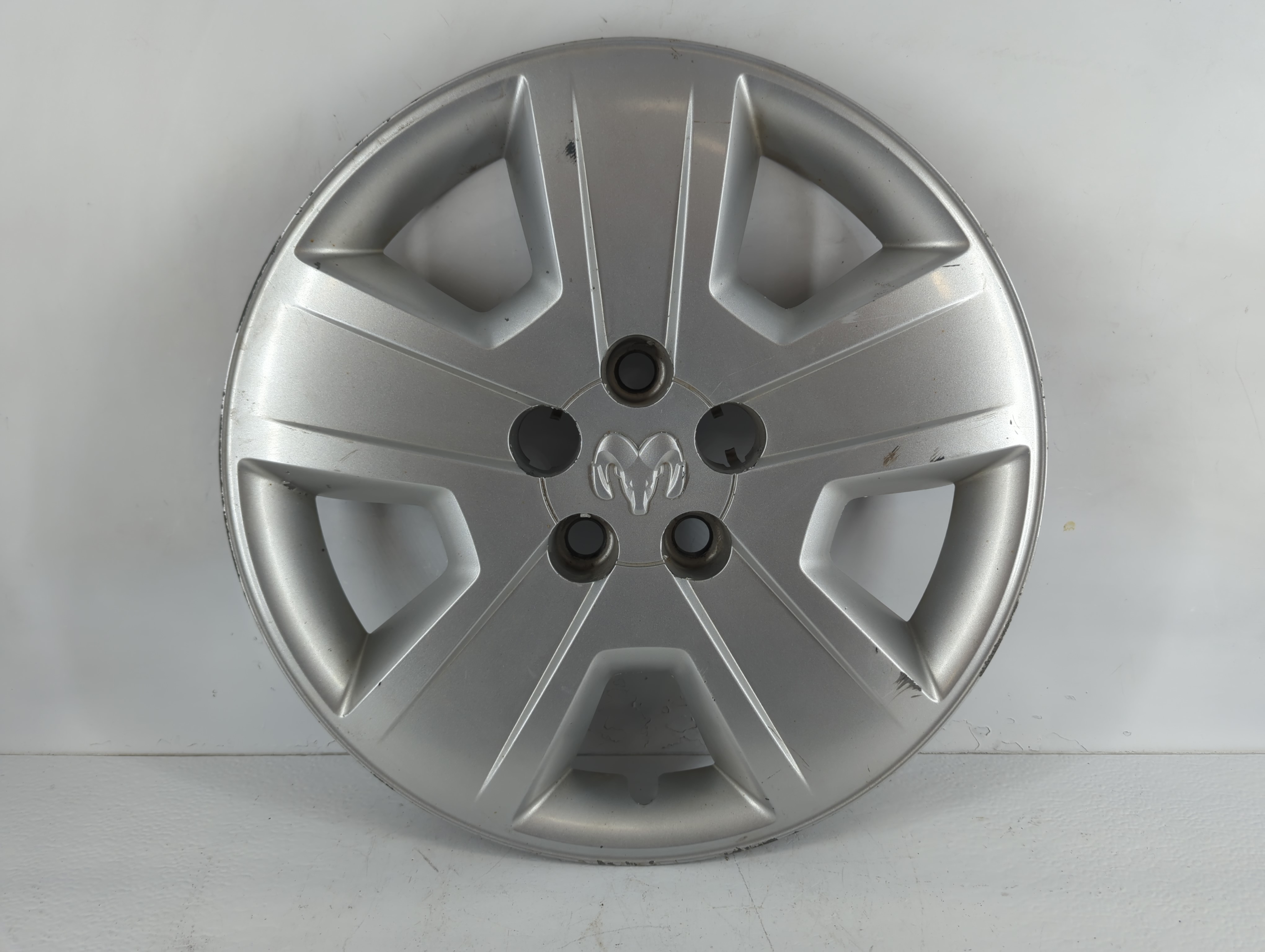 Picture of 2007 Dodge Caliber Center Cap Oem 815115