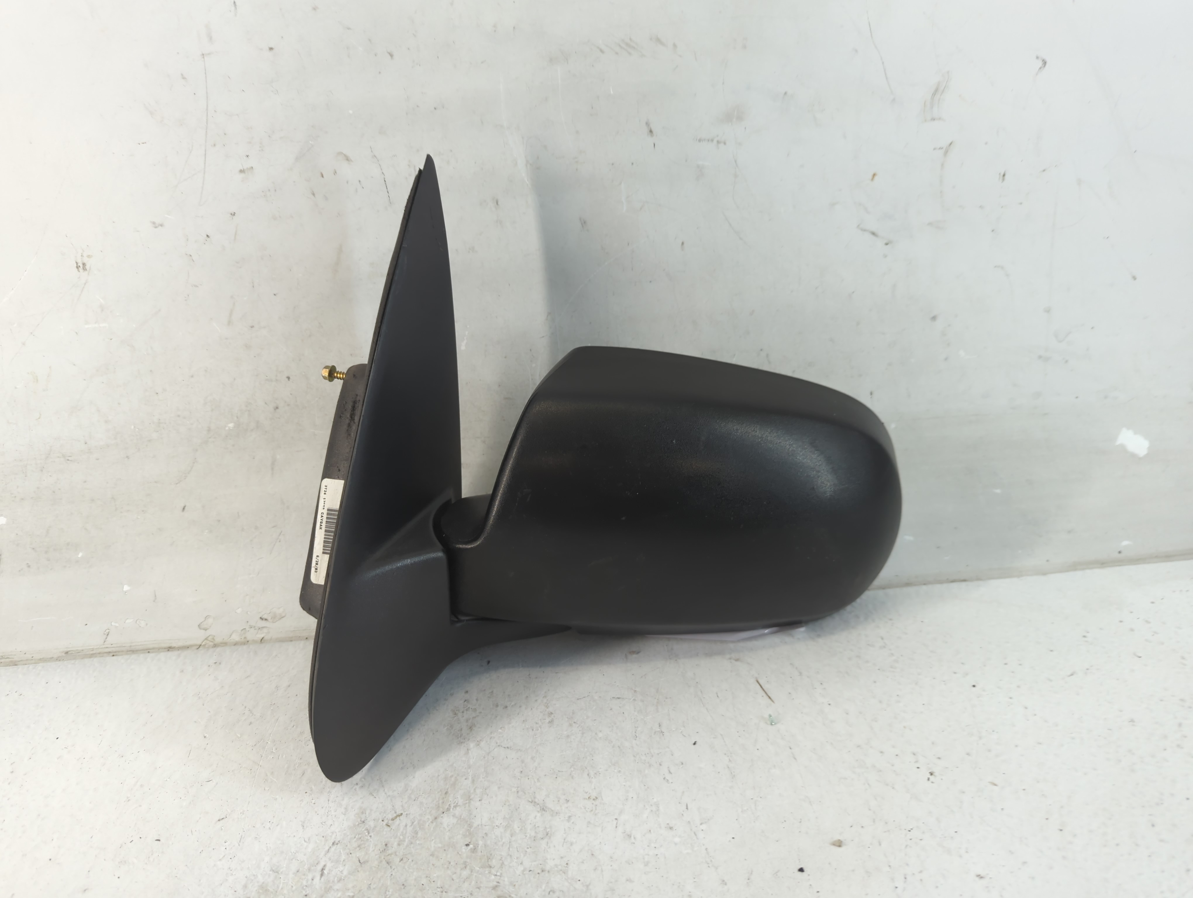 2001-2005 Mazda Tribute Driver Left Side View Manual Door Mirror Black 815126 - Oemusedautoparts1.com