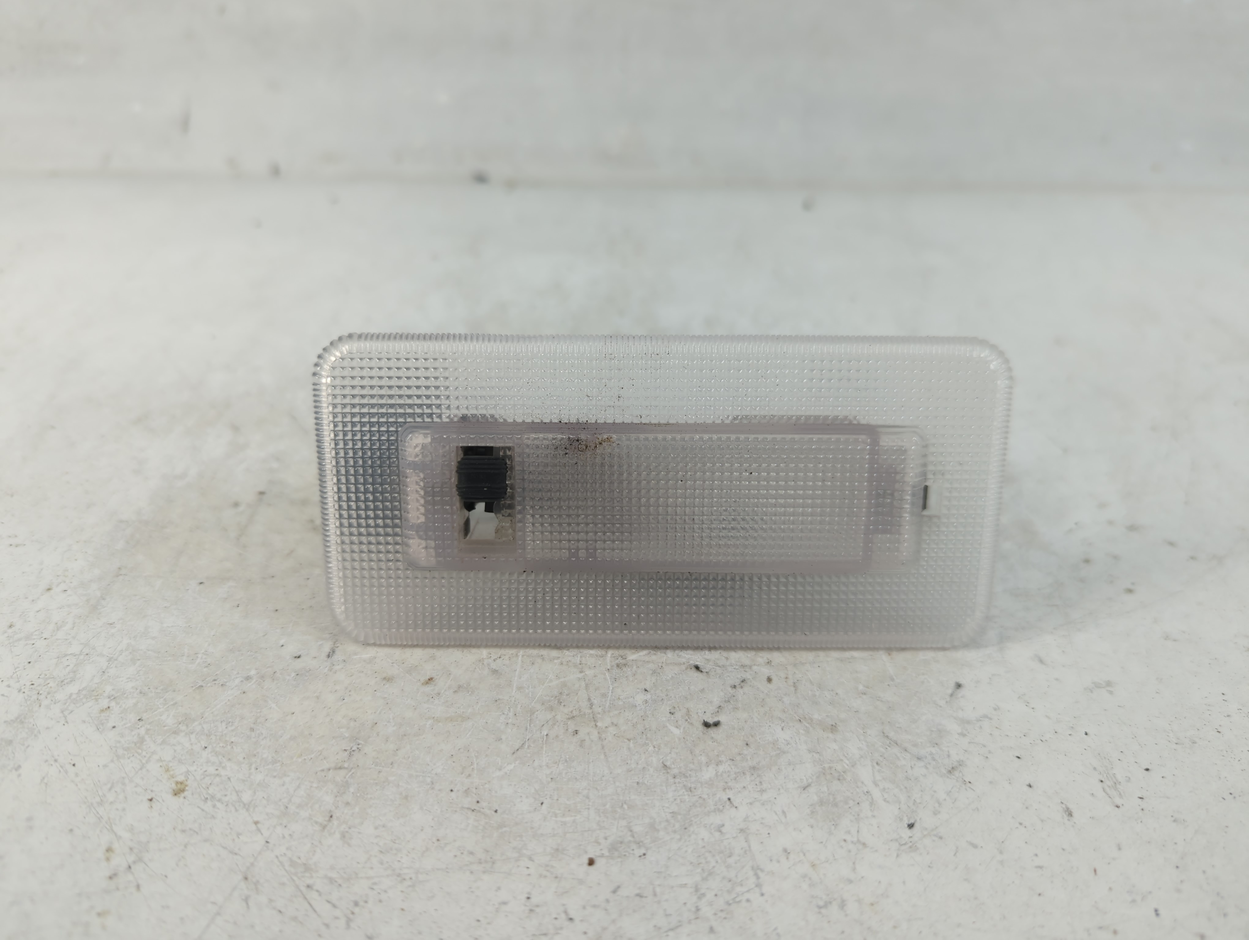 2001 Mazda Tribute Overhead Roof Console Interior Dome Light 815148 - Oemusedautoparts1.com