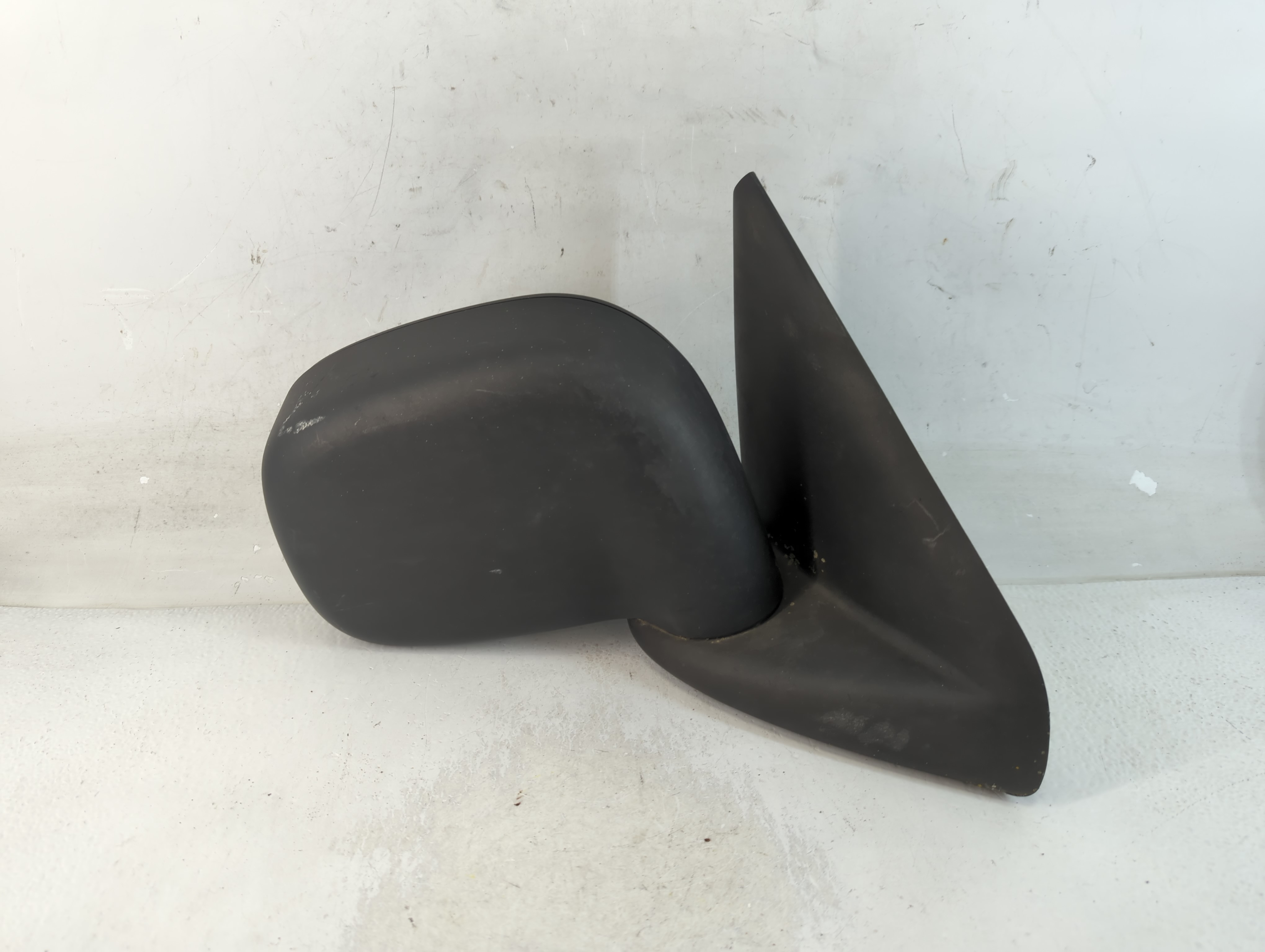 Picture of 2002-2008 Dodge Ram 1500 Passenger Right Side View Manual Door Mirror 815271