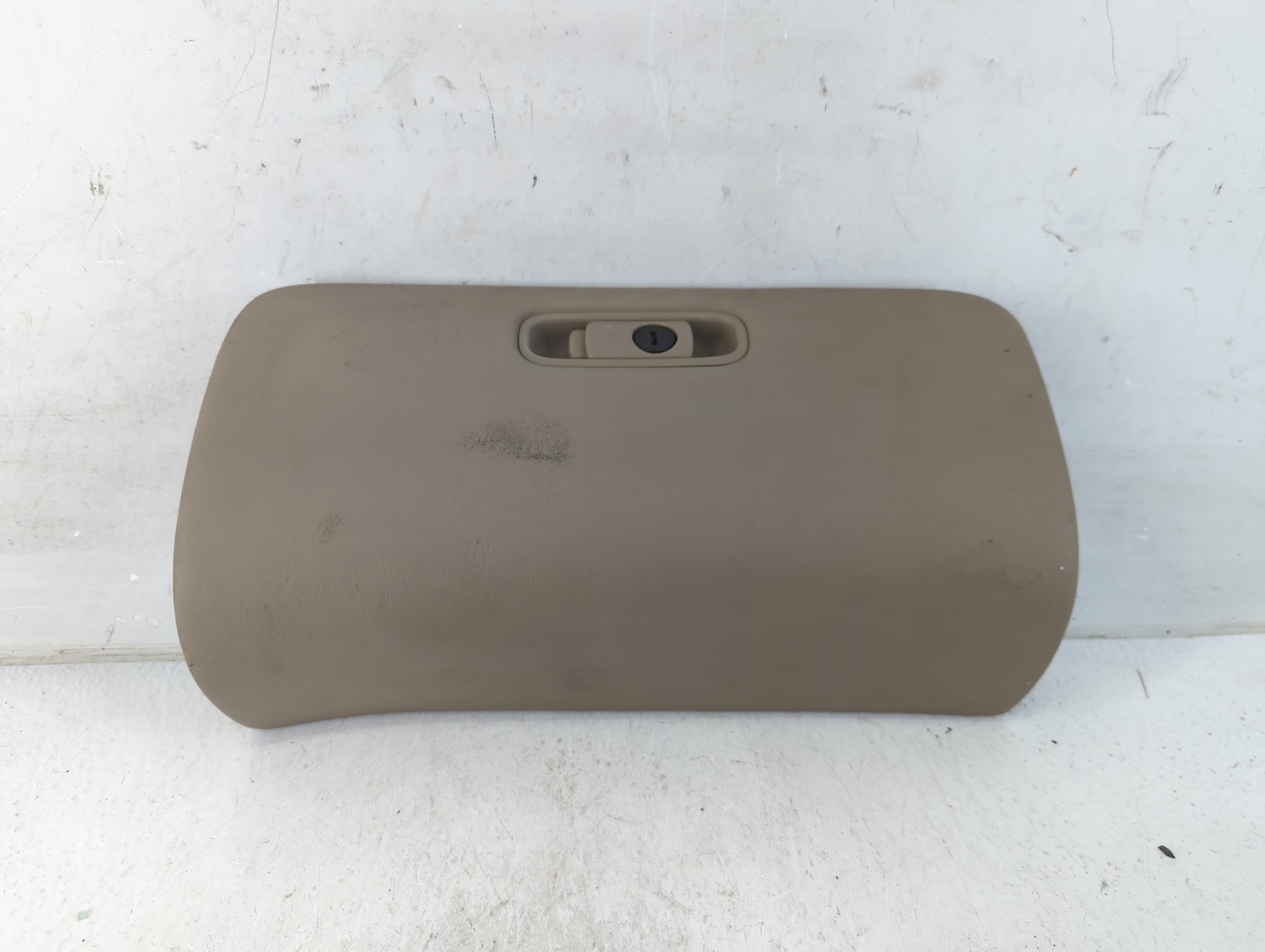 Picture of 1998 Honda Accord Passenger Glove Box Door Storage Compartment 815746