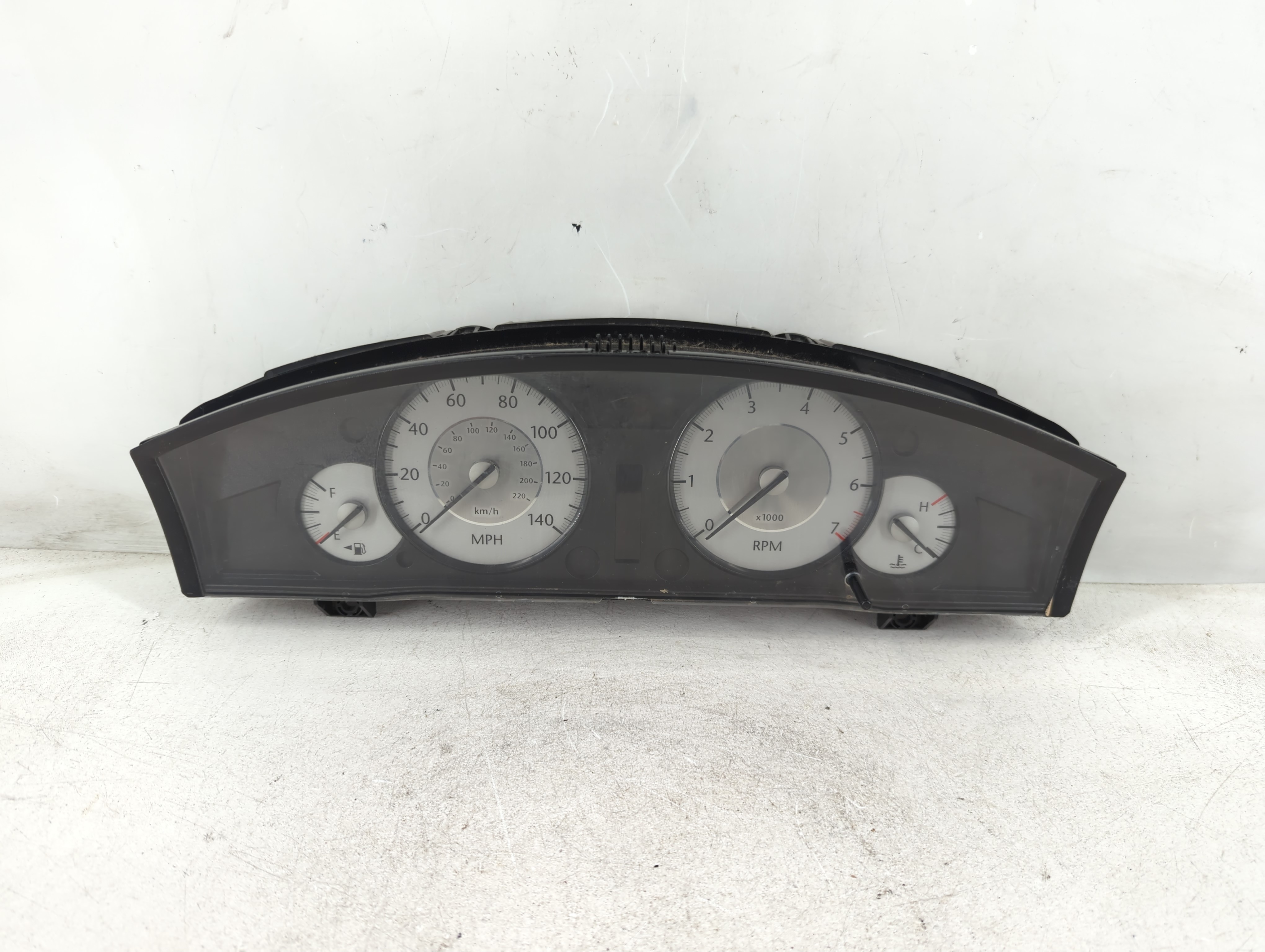 Picture of 2010-2010 Chrysler 300 Speedometer Instrument Cluster Gauges P68060576ac 815780