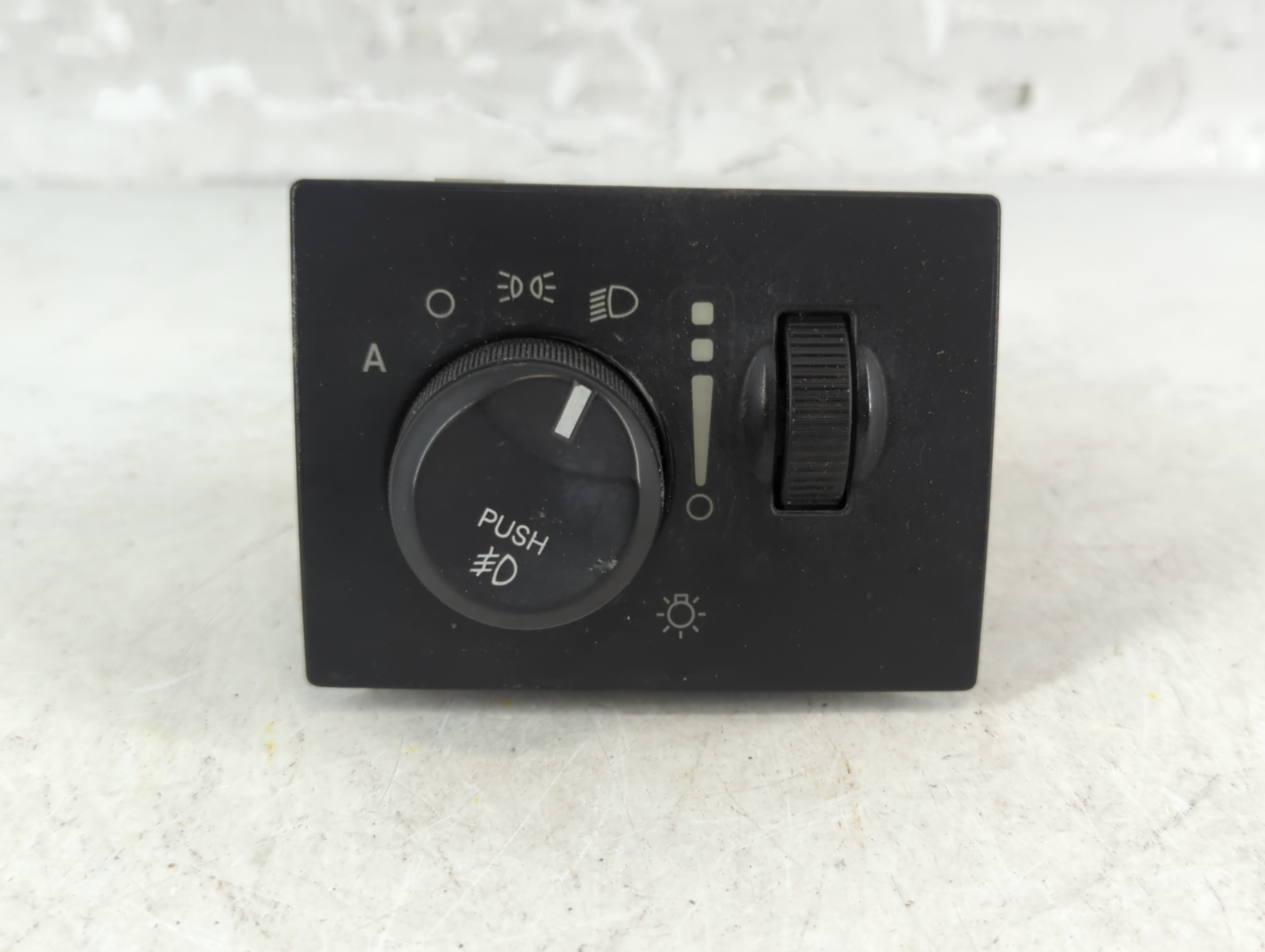 Picture of 2005-2010 Chrysler 300 Headlight Head Light Switch Lamp Control 815818
