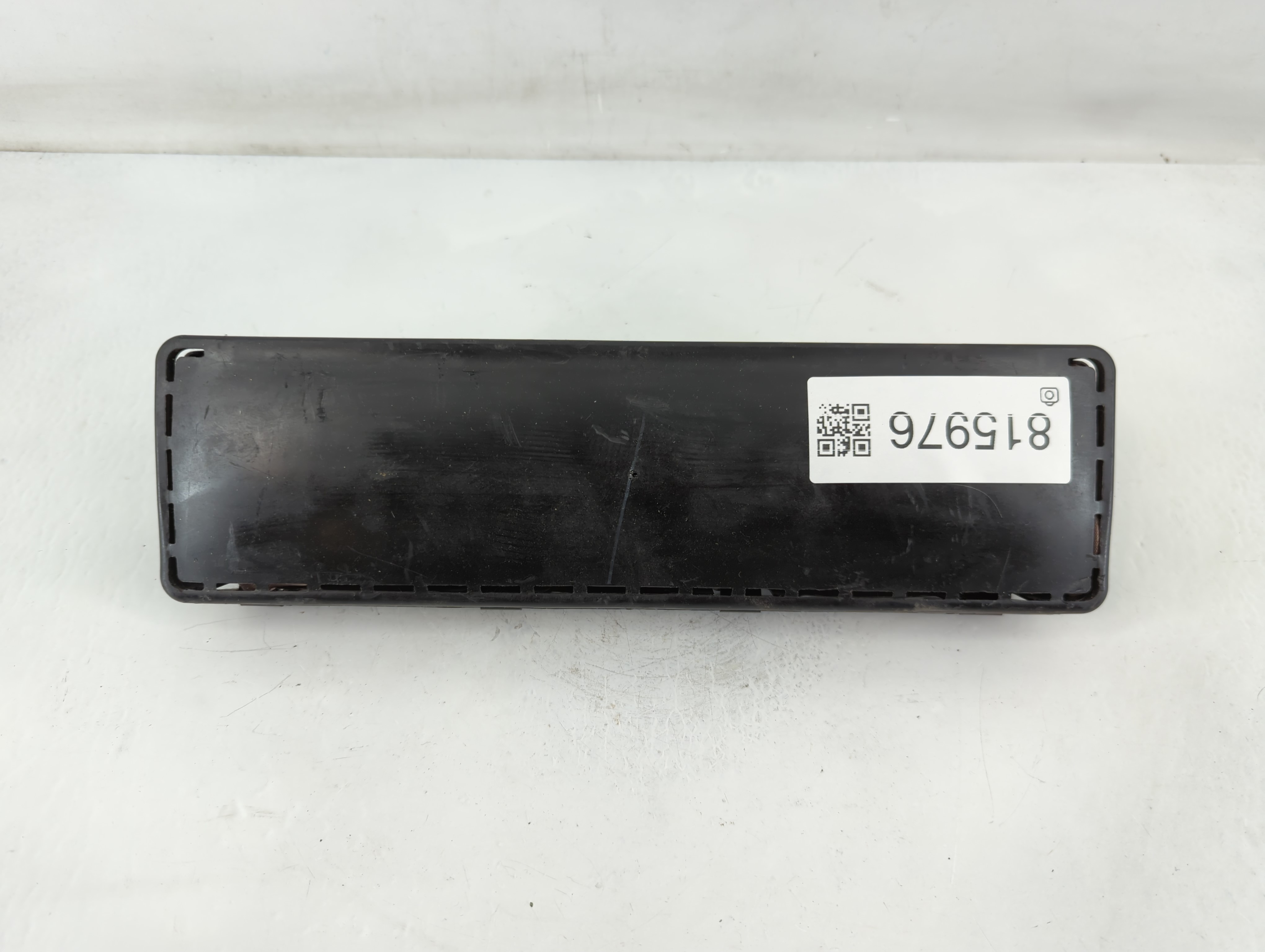 2014-2016 Chrysler Town & Country Air Bag Driver Left Knee Oem 815976 - Oemusedautoparts1.com