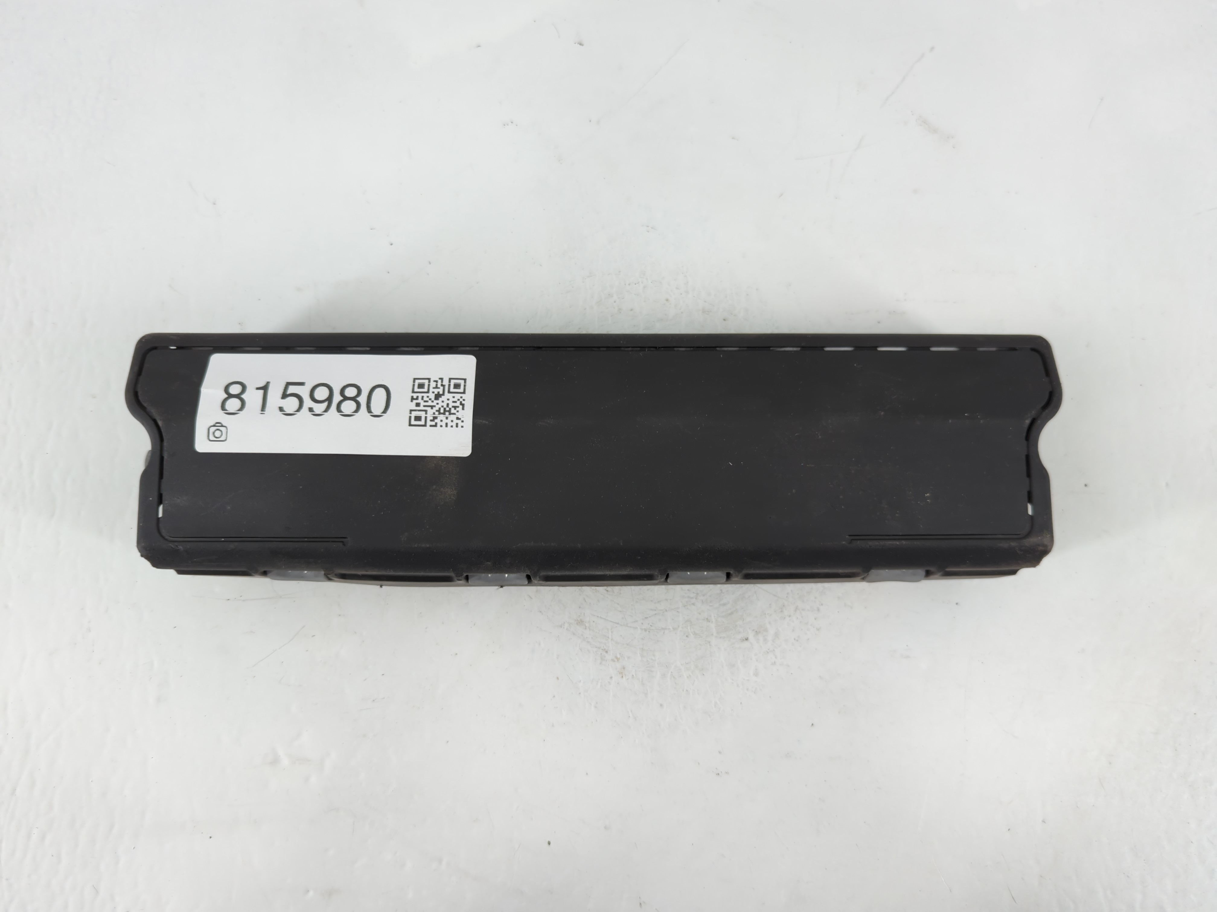 2024 Chevrolet Equinox Air Bag Driver Left Knee Oem 815980 - Oemusedautoparts1.com