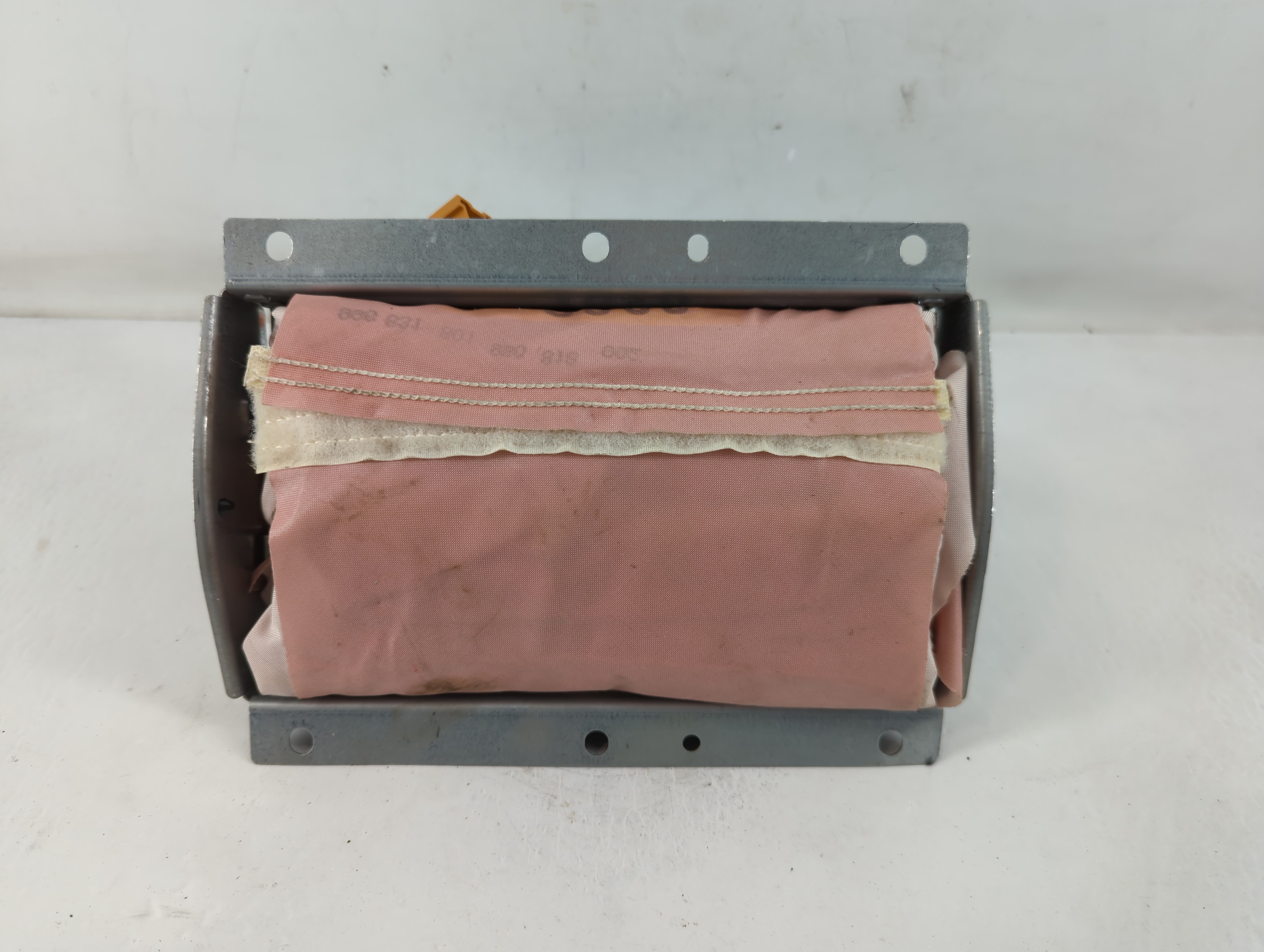 1999-2000 Volvo V70 Air Bag Passenger Right Dashboard Oem 815984 - Oemusedautoparts1.com
