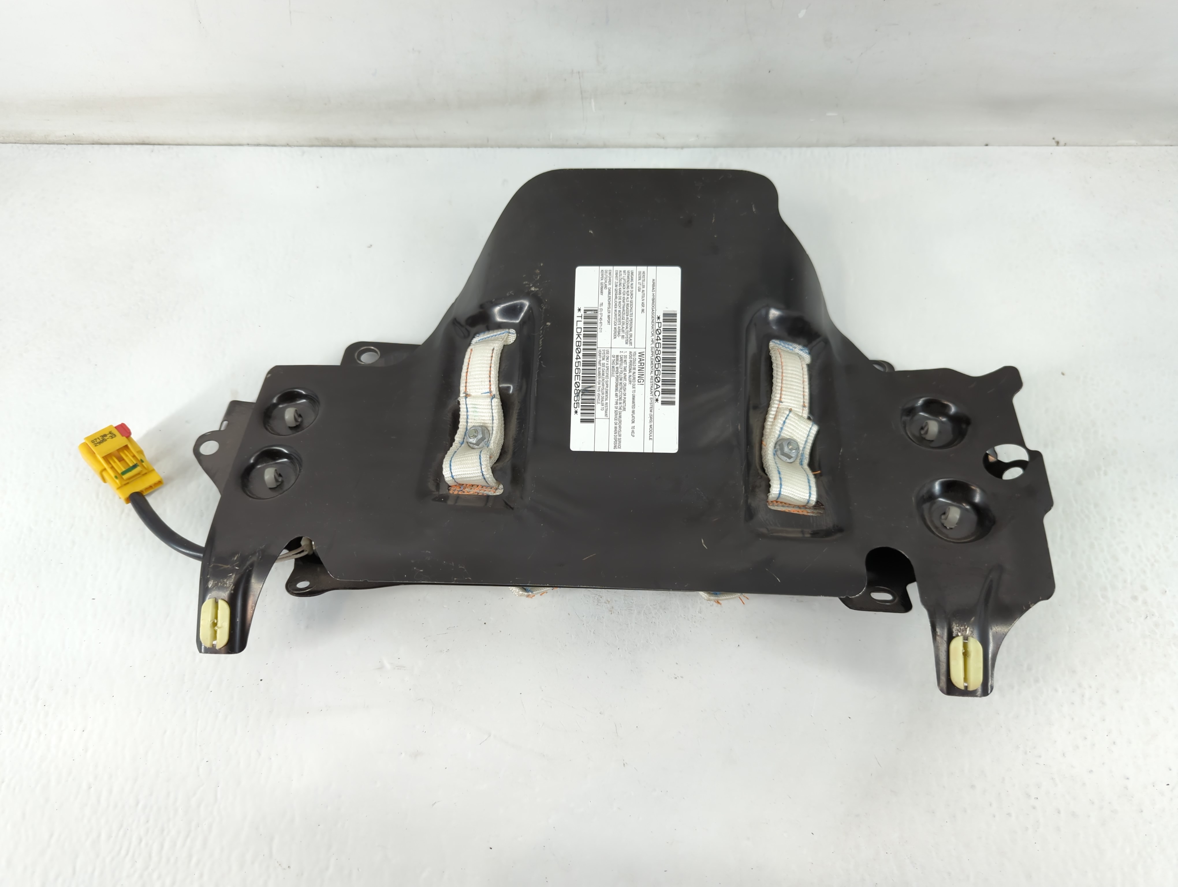 2005-2005 Chrysler Town & Country Air Bag Driver Left Knee Oem 815985 - Oemusedautoparts1.com