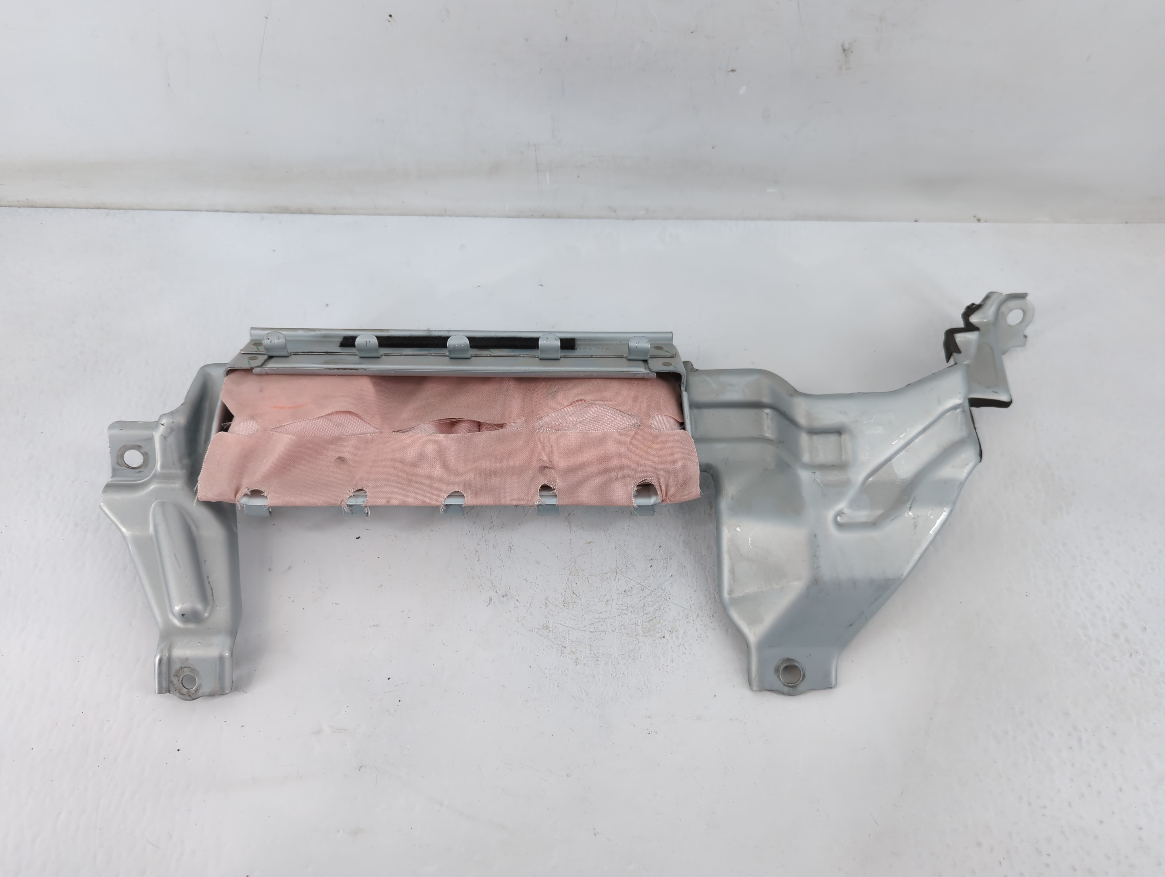 Picture of 2015 Toyota 4runner Air Bag Driver Left Knee Oem 816003