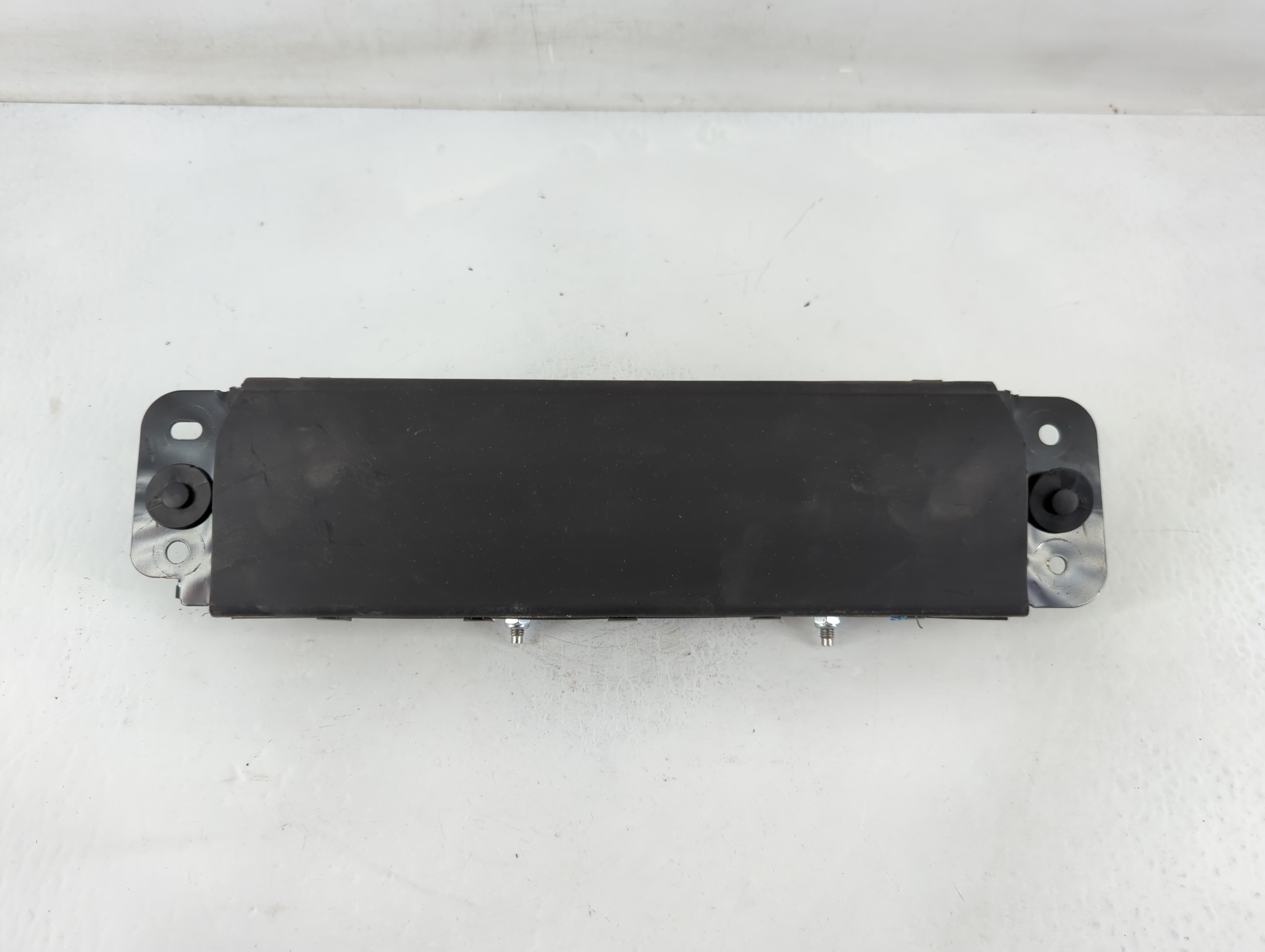2017-2022 Chrysler Pacifica Air Bag Driver Left Knee Oem 816010 - Oemusedautoparts1.com