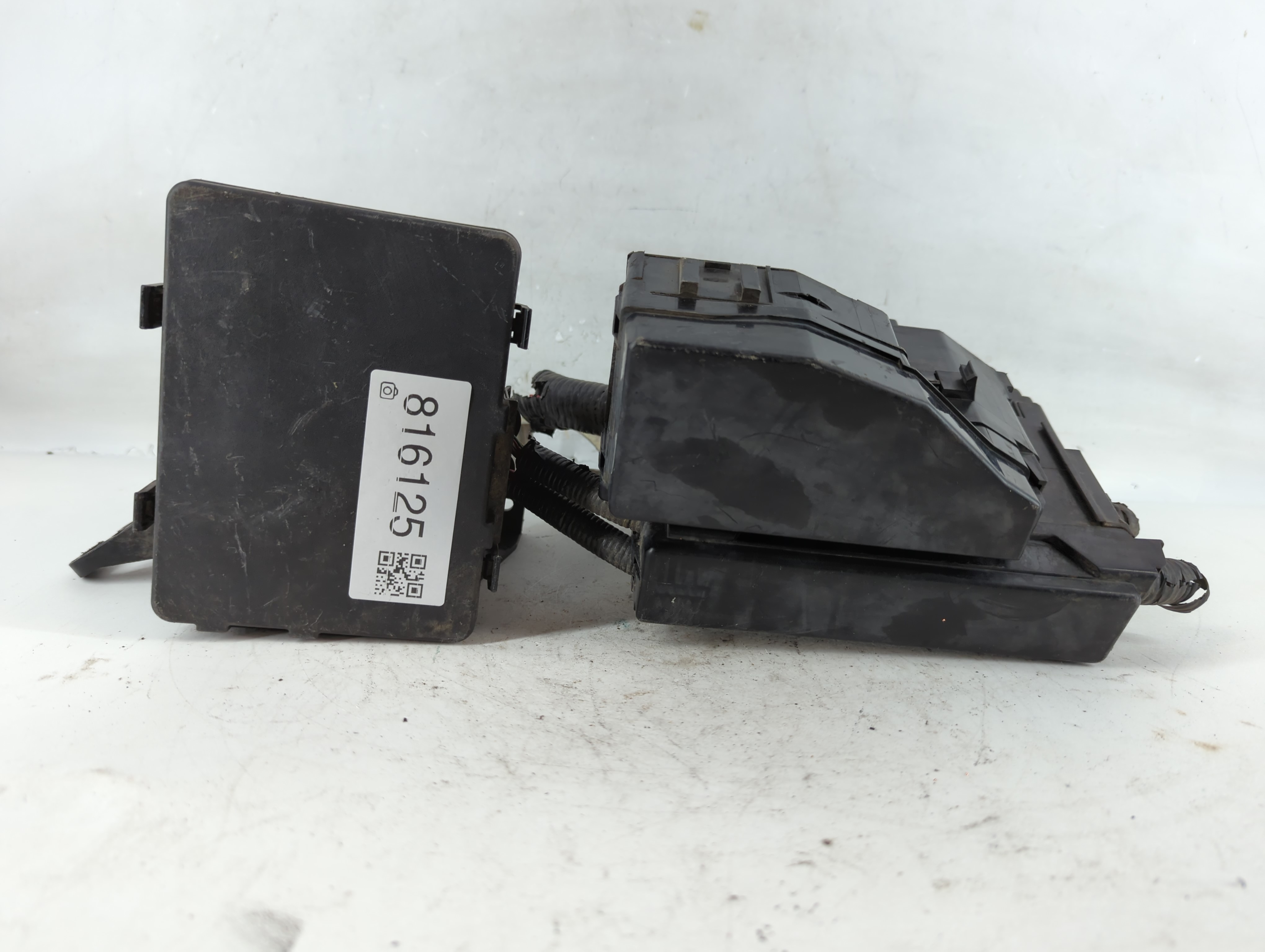 2016-2017 Nissan Altima Fusebox Fuse Box Relay Module 7154-5763-30 816125 - Oemusedautoparts1.com