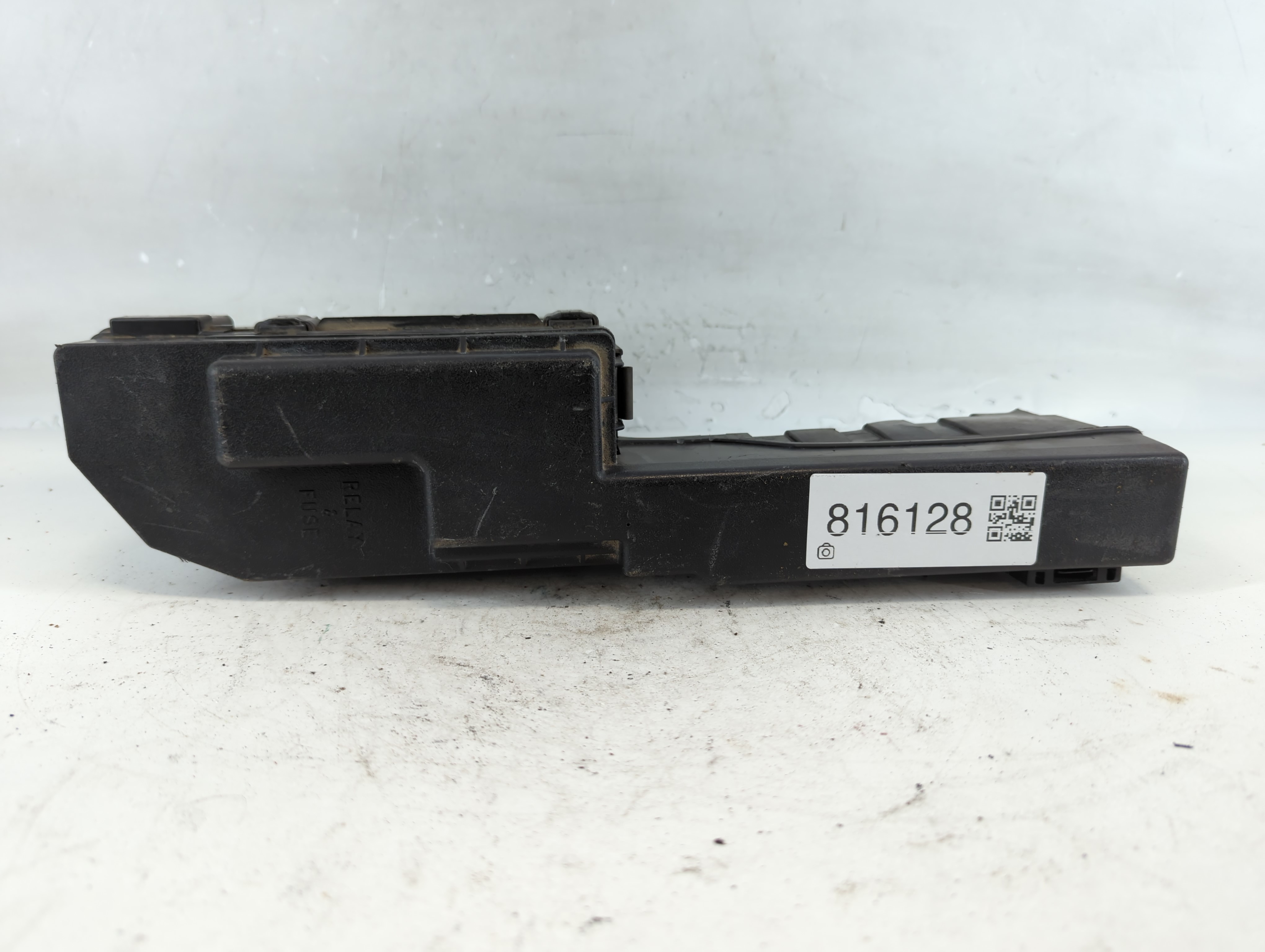 1999-2000 Toyota Sienna Fusebox Fuse Box Relay Module 0527982 816128 - Oemusedautoparts1.com