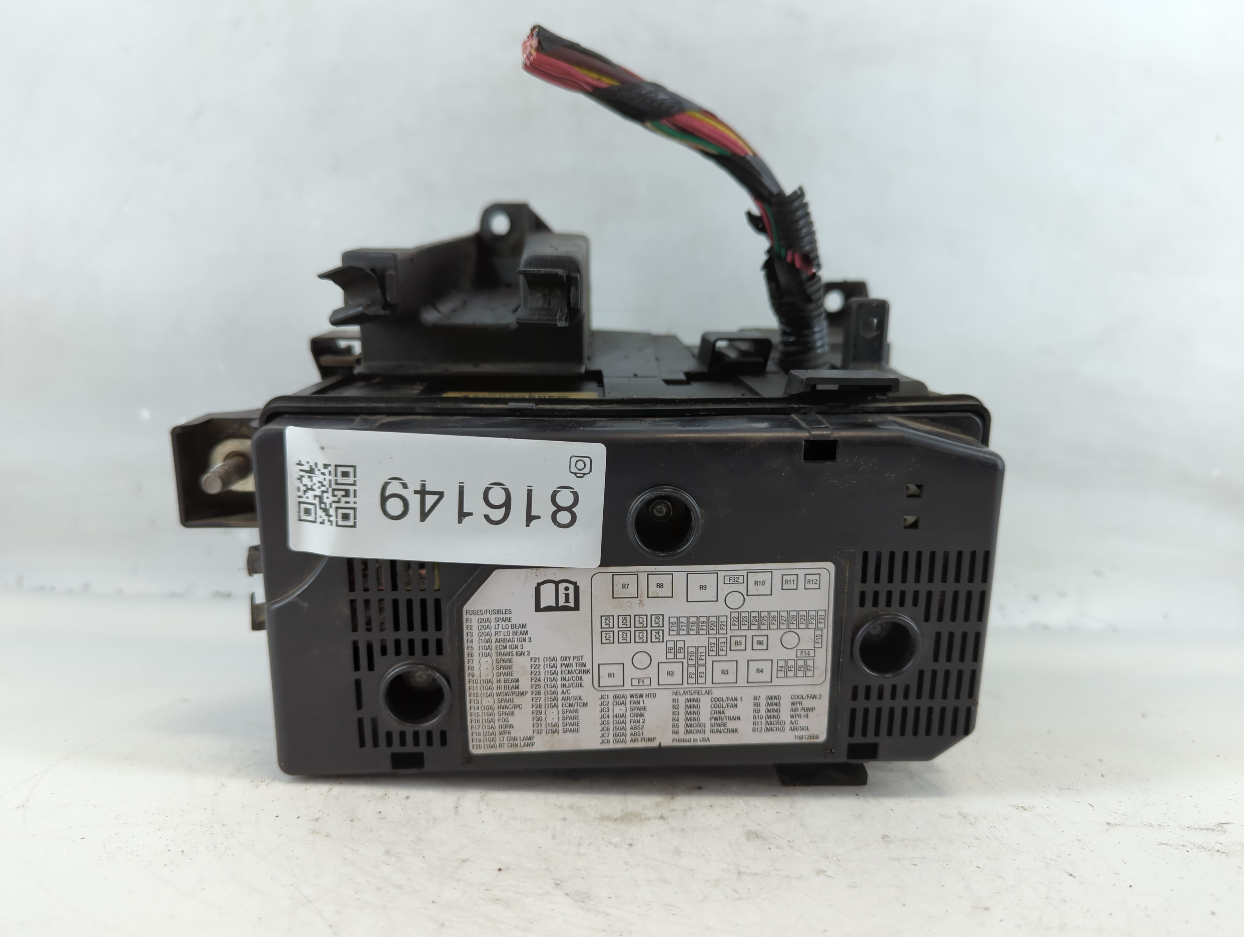 2006-2007 Buick Lucerne Fusebox Fuse Box Relay Module 15812666 816149 - Oemusedautoparts1.com